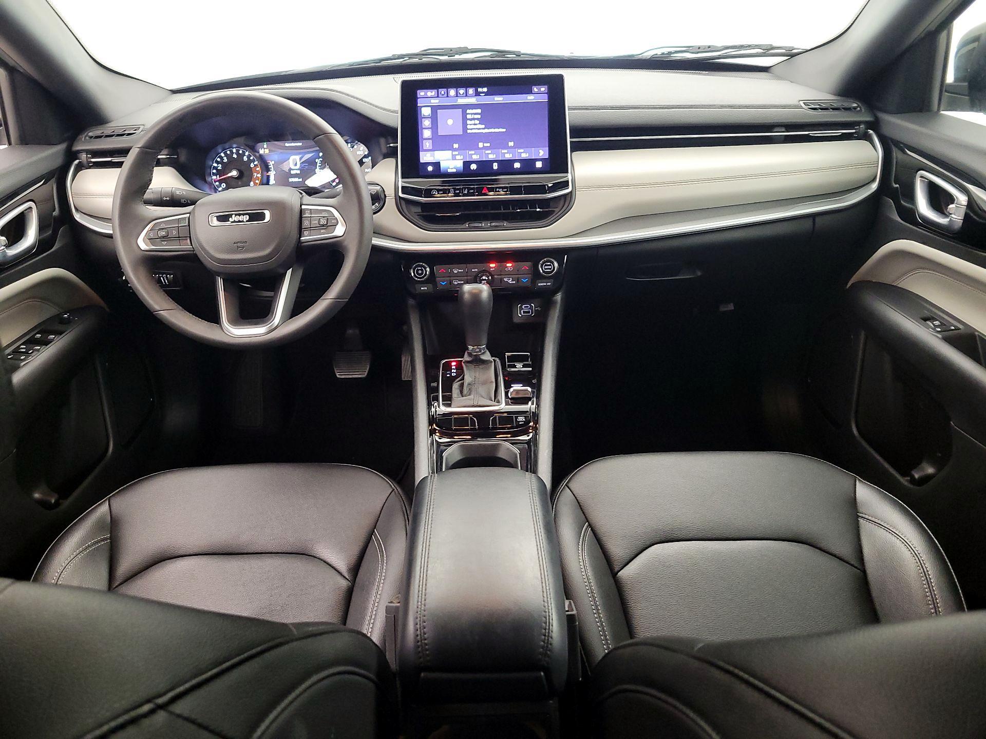 Thumbnail: 2025 Jeep Compass - 9