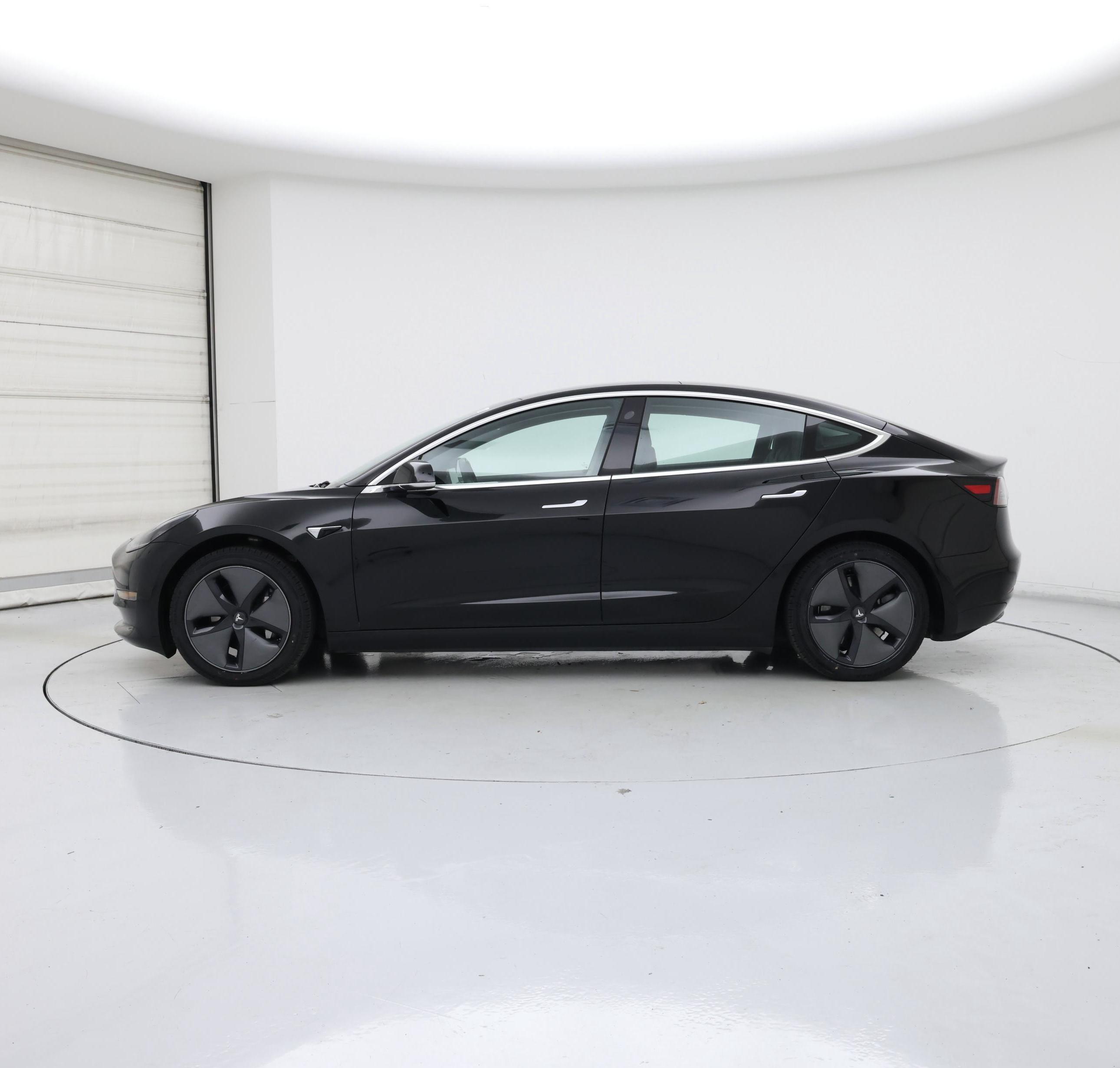 Thumbnail: 2019 Tesla Model 3 - 3