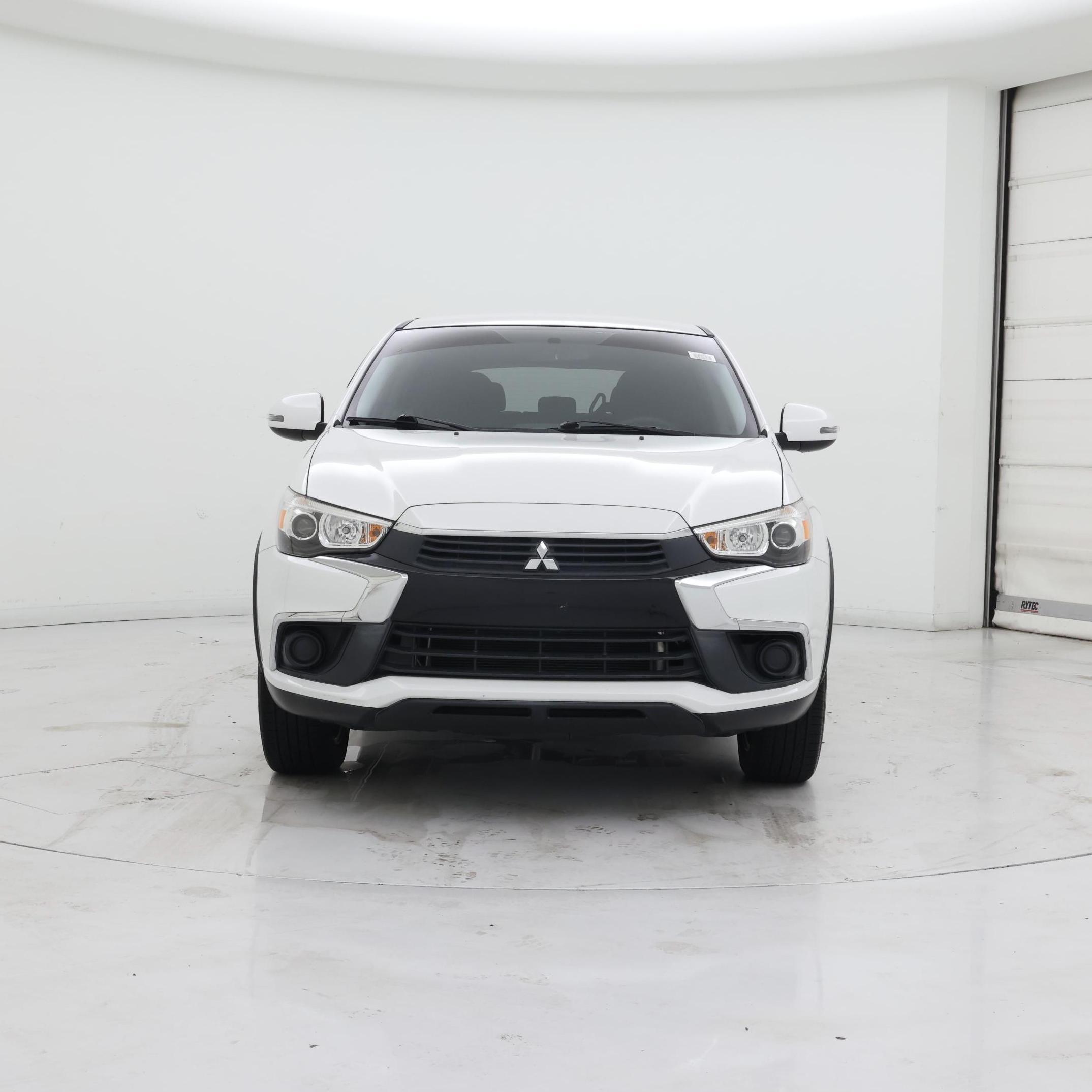 Thumbnail: 2017 Mitsubishi Outlander Sport - 5