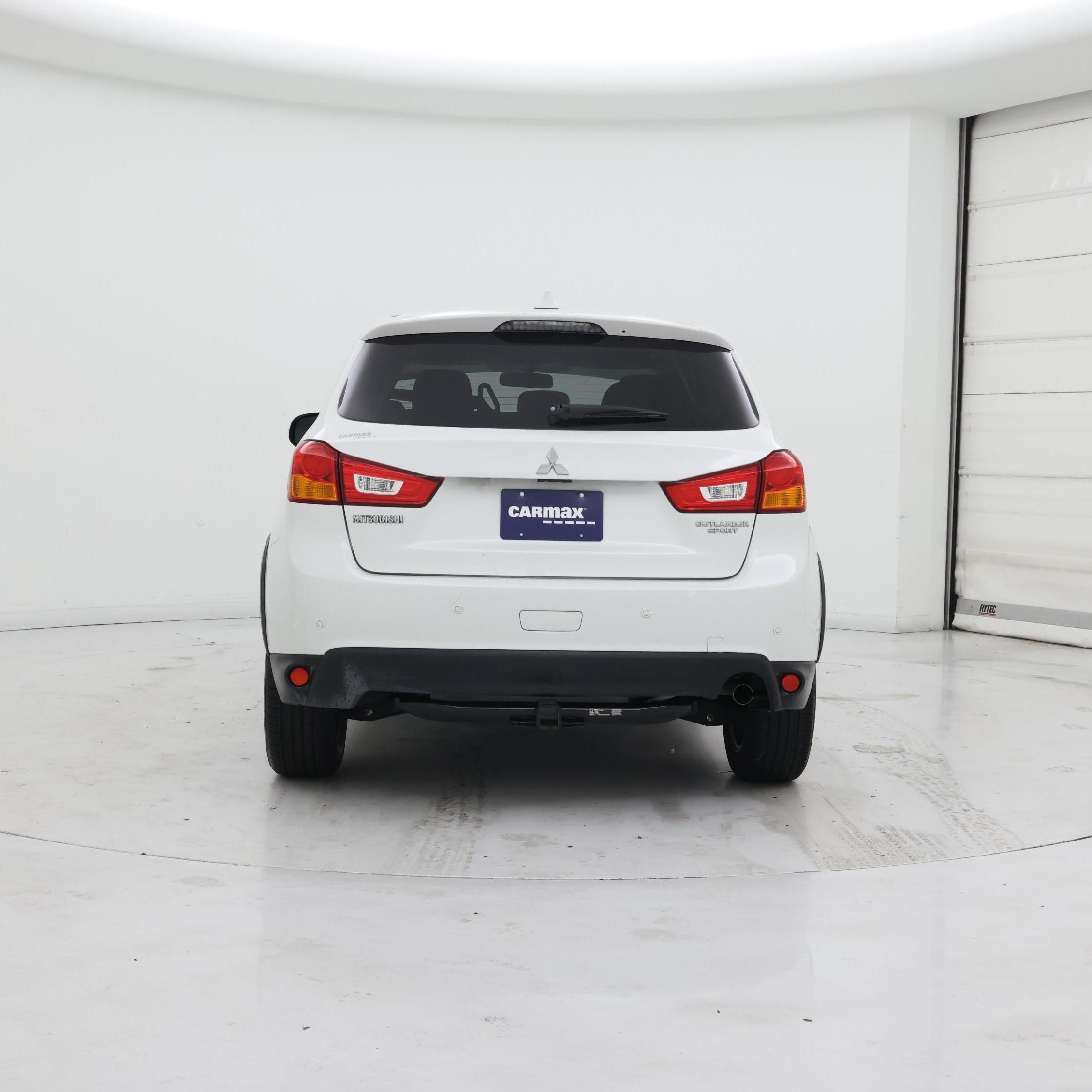 Thumbnail: 2017 Mitsubishi Outlander Sport - 6