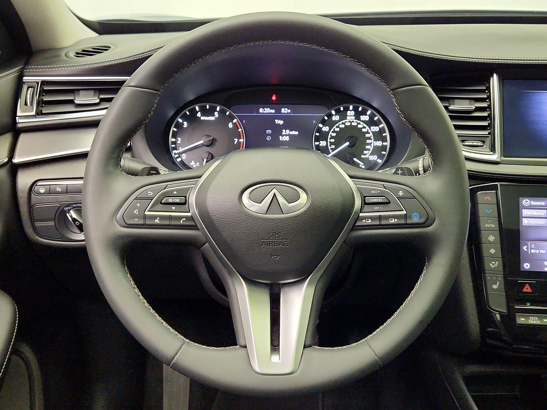 Thumbnail: 2023 INFINITI QX50 - 10