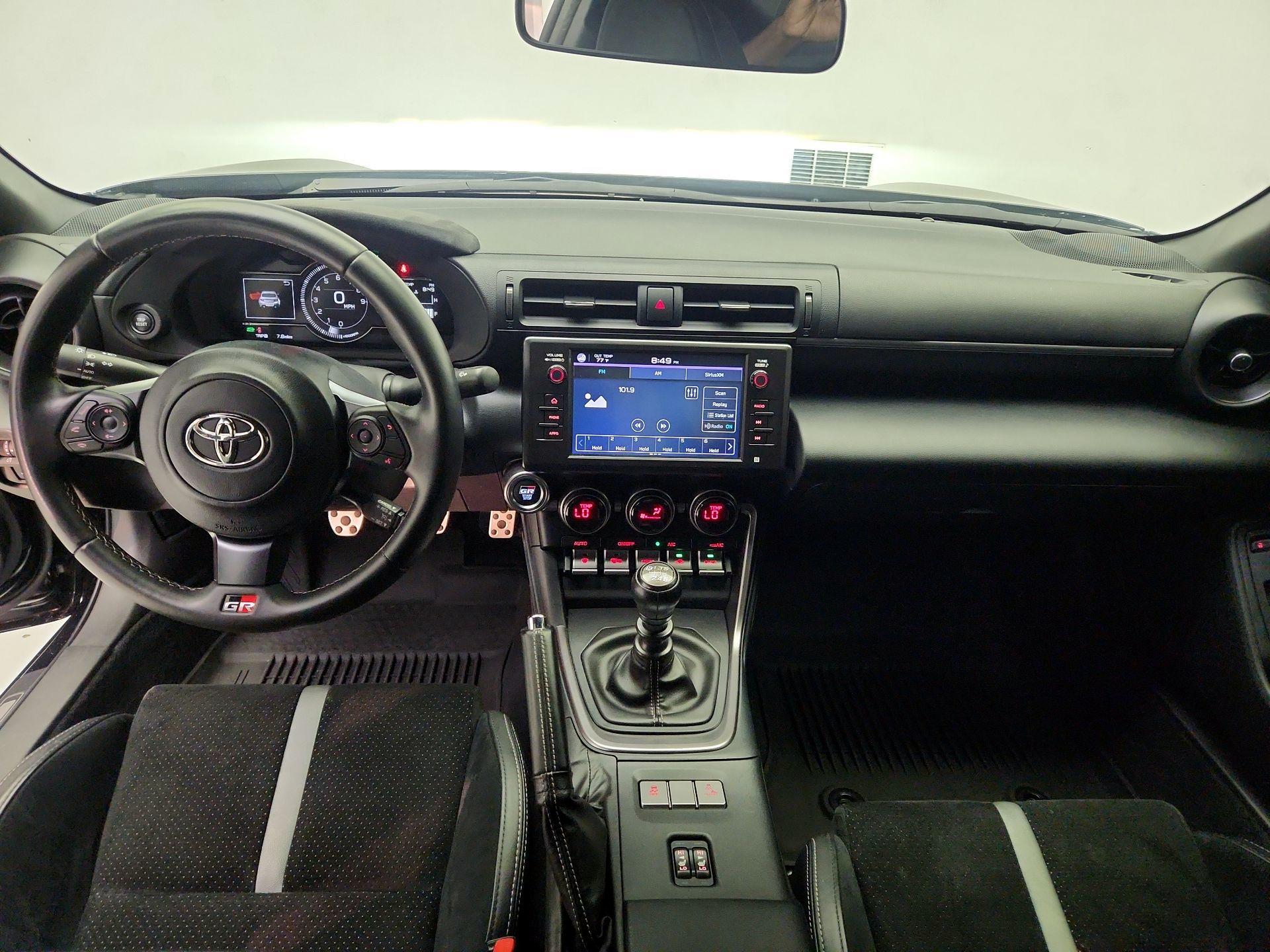 Thumbnail: 2023 Toyota GR86 - 9
