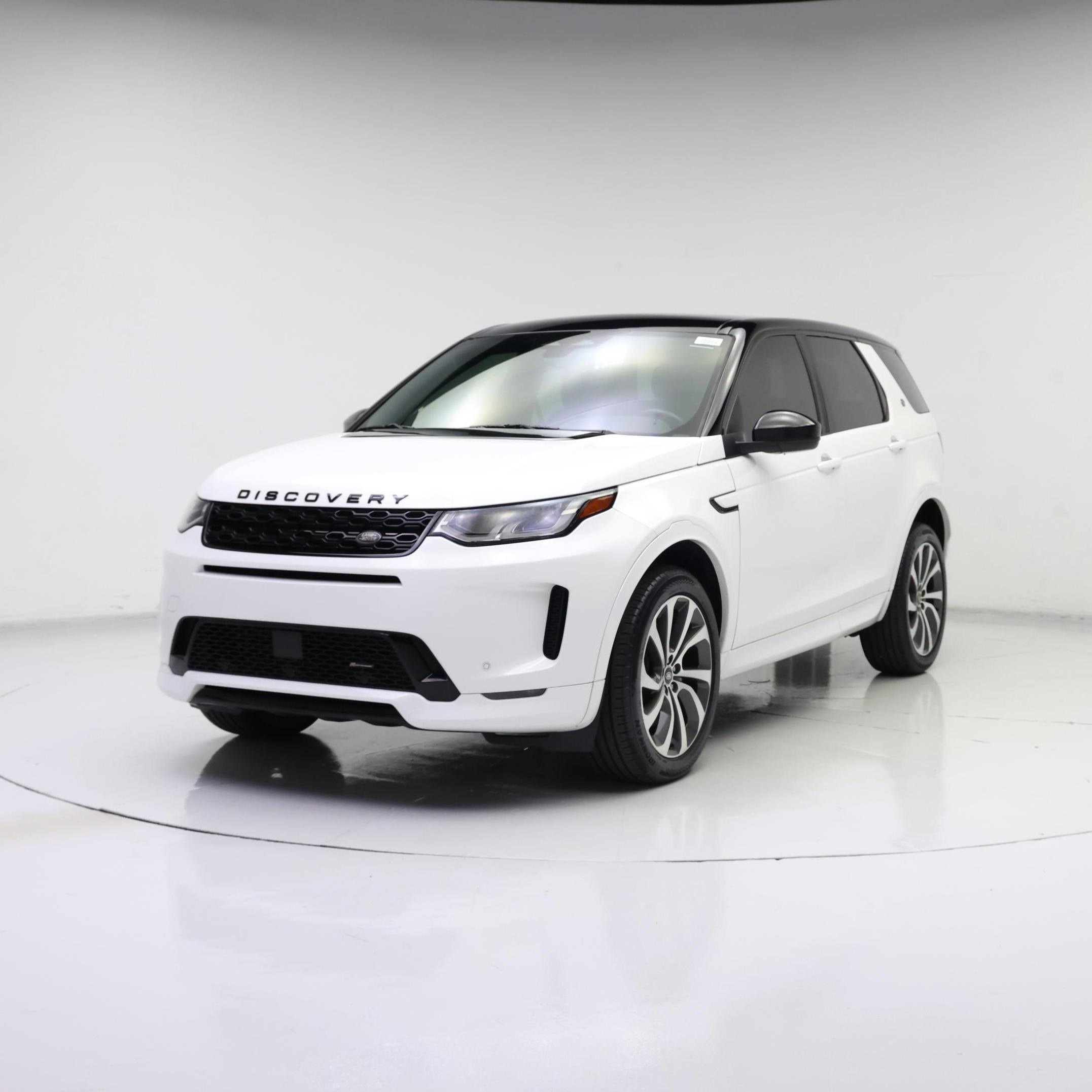 Thumbnail: 2022 Land Rover Discovery Sport - 4
