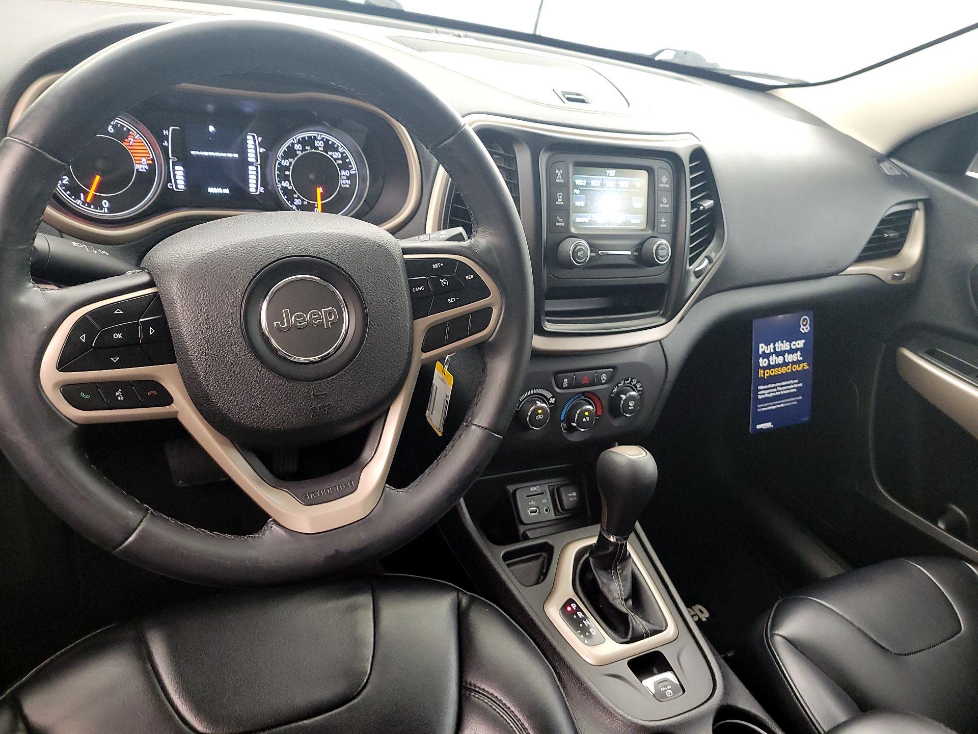 Thumbnail: 2018 Jeep Cherokee - 9