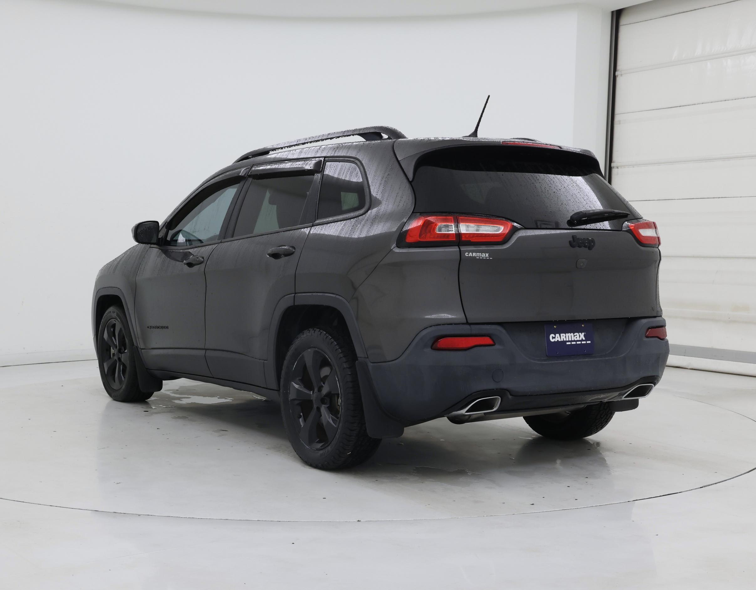 Thumbnail: 2018 Jeep Cherokee - 2
