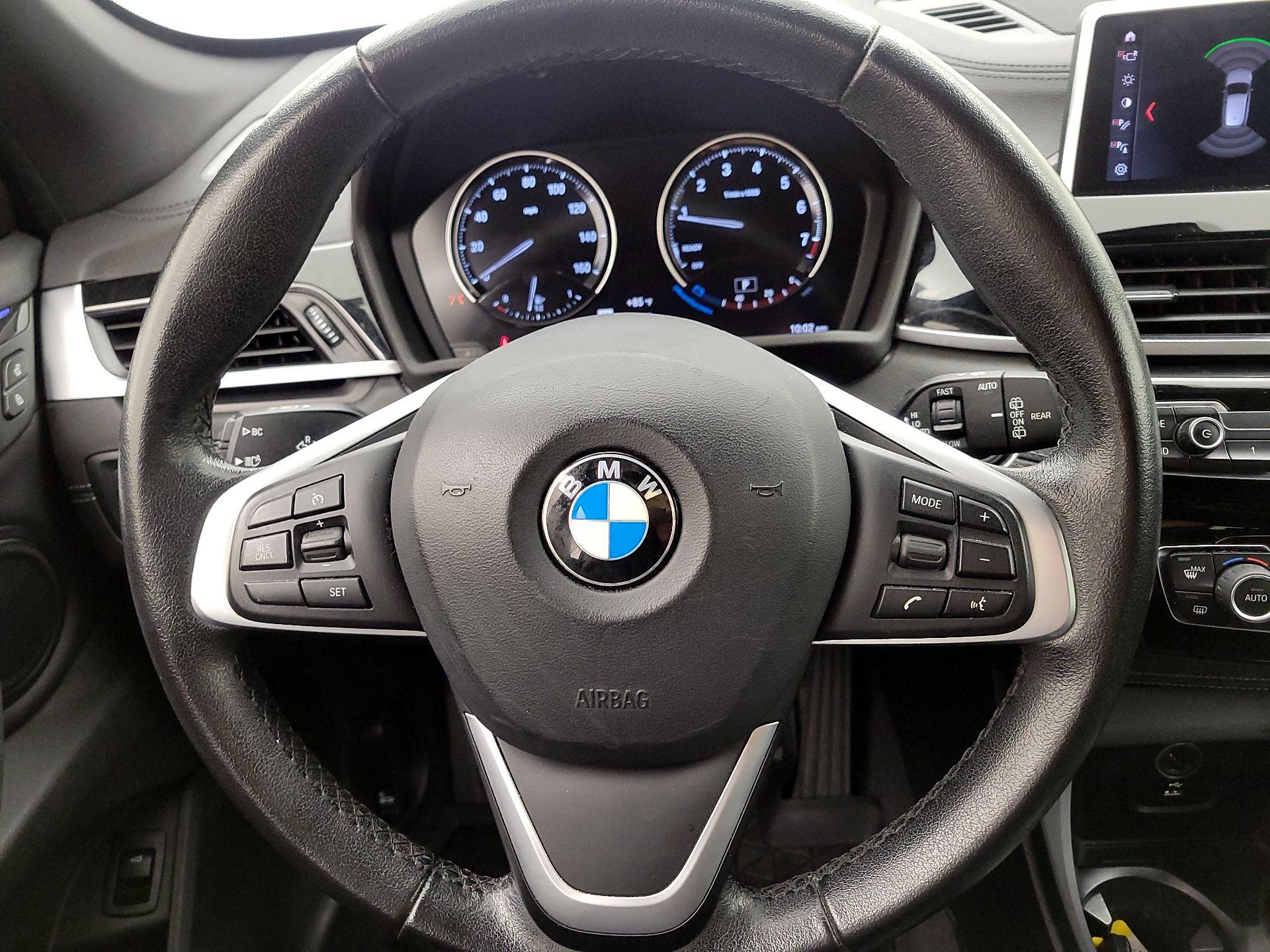 Thumbnail: 2021 BMW X1 - 10