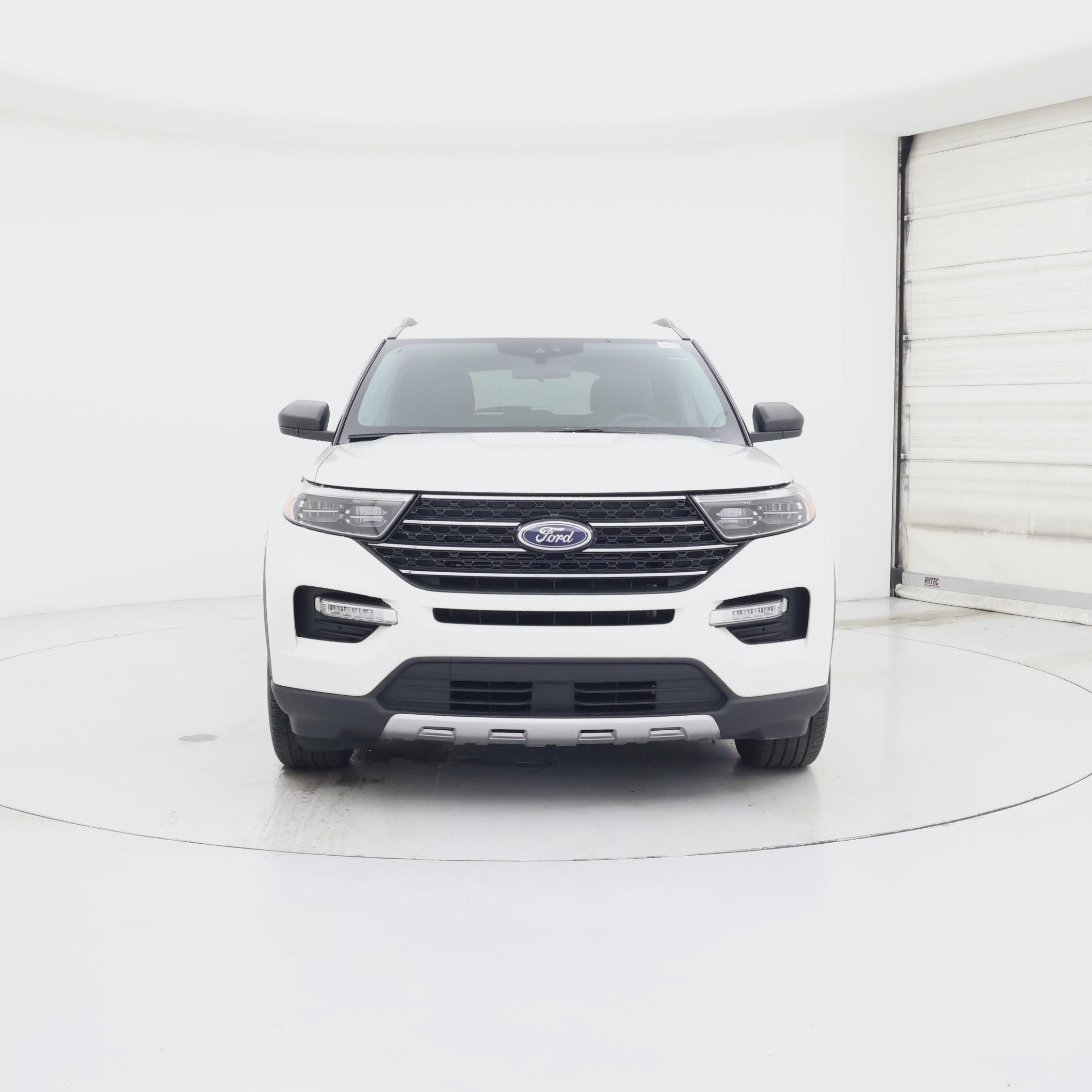 Thumbnail: 2020 Ford Explorer - 5
