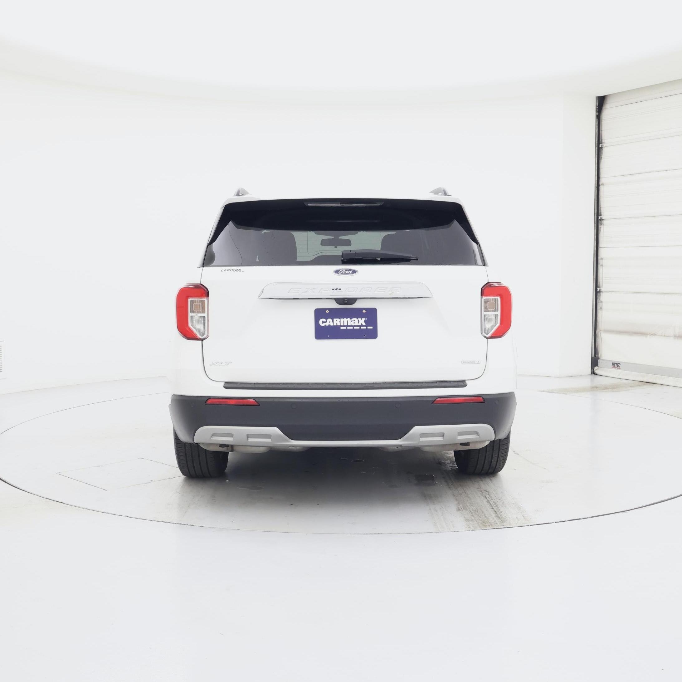 Thumbnail: 2020 Ford Explorer - 6