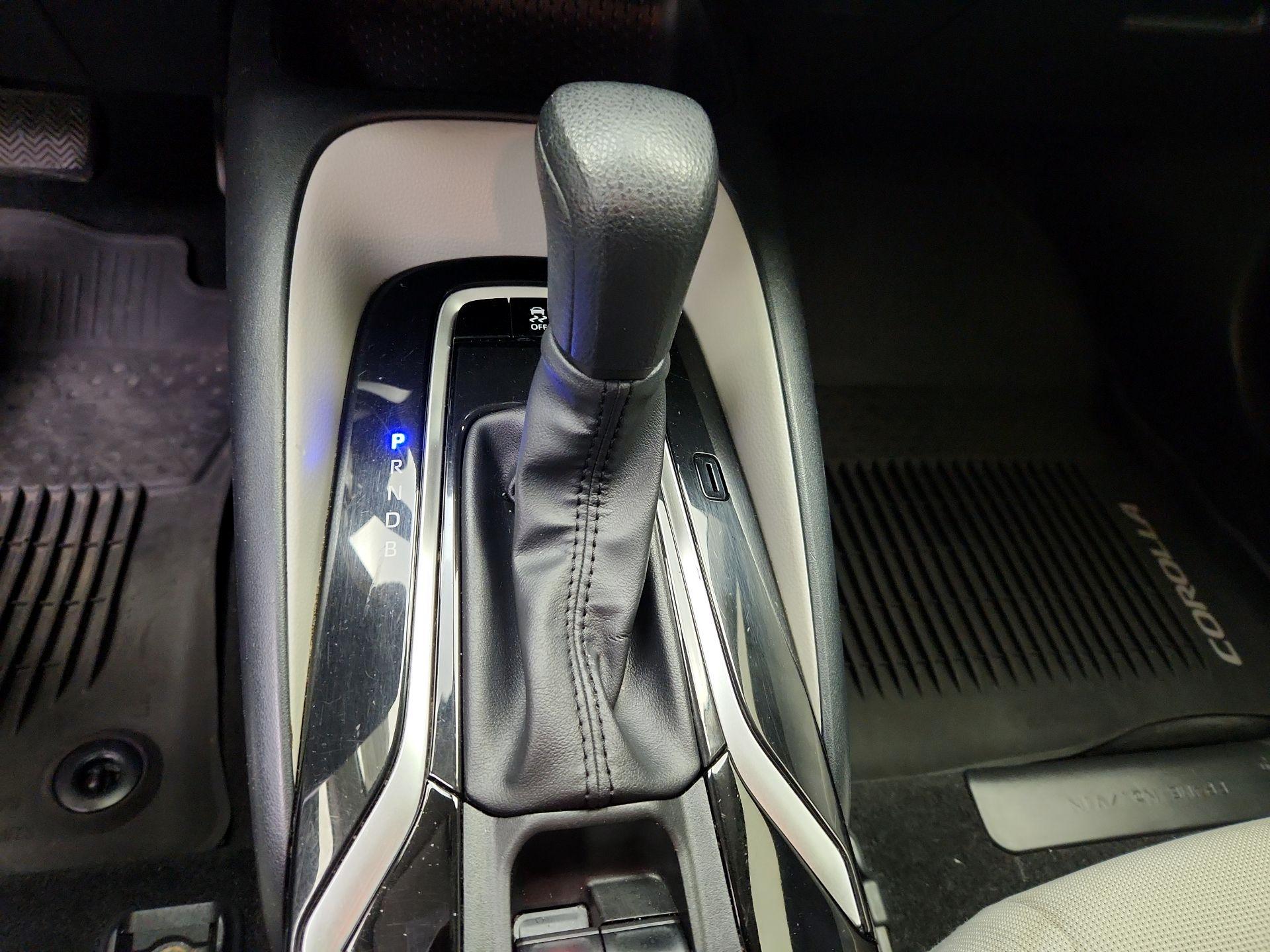 Thumbnail: 2022 Toyota Corolla - 17