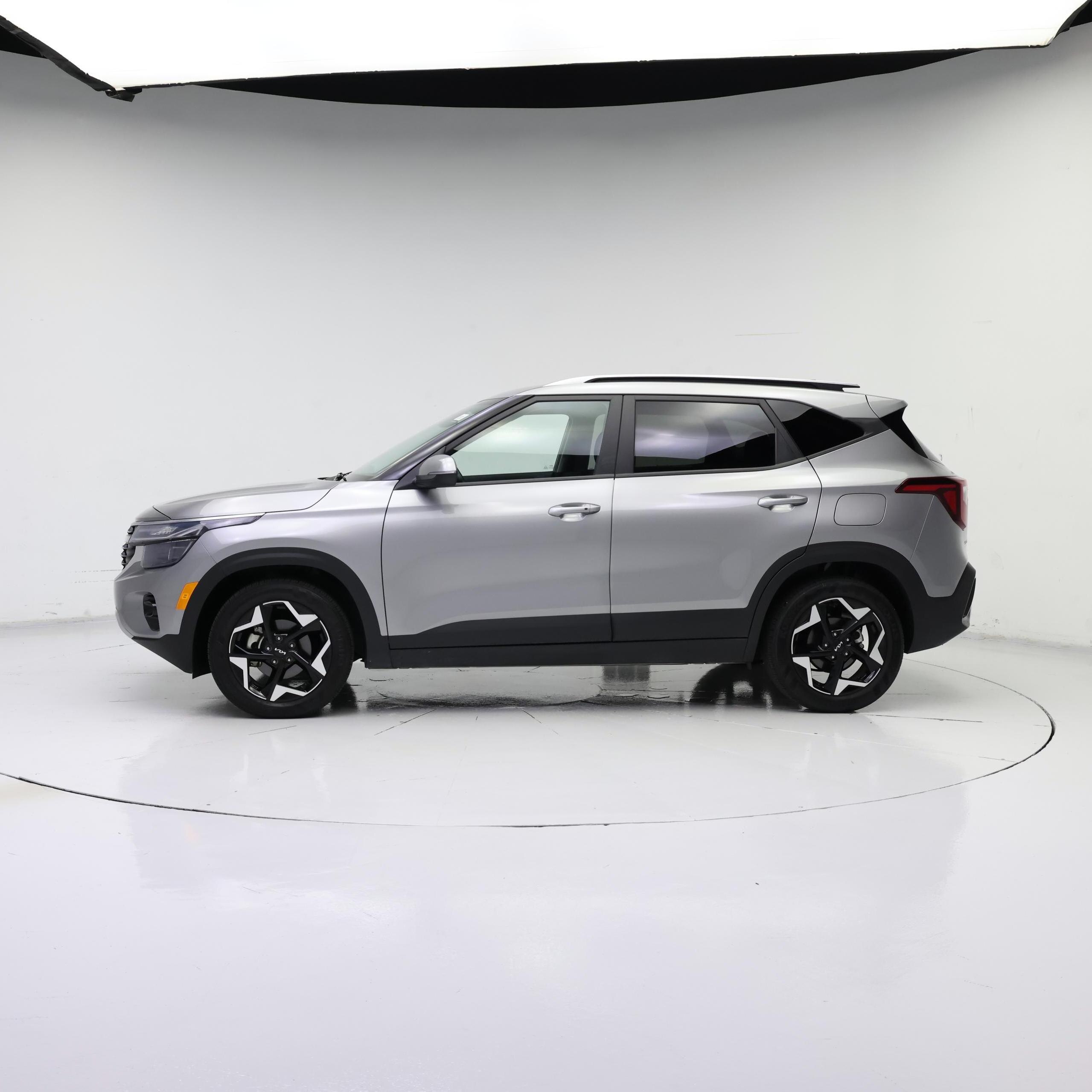Thumbnail: 2025 Kia Seltos - 3