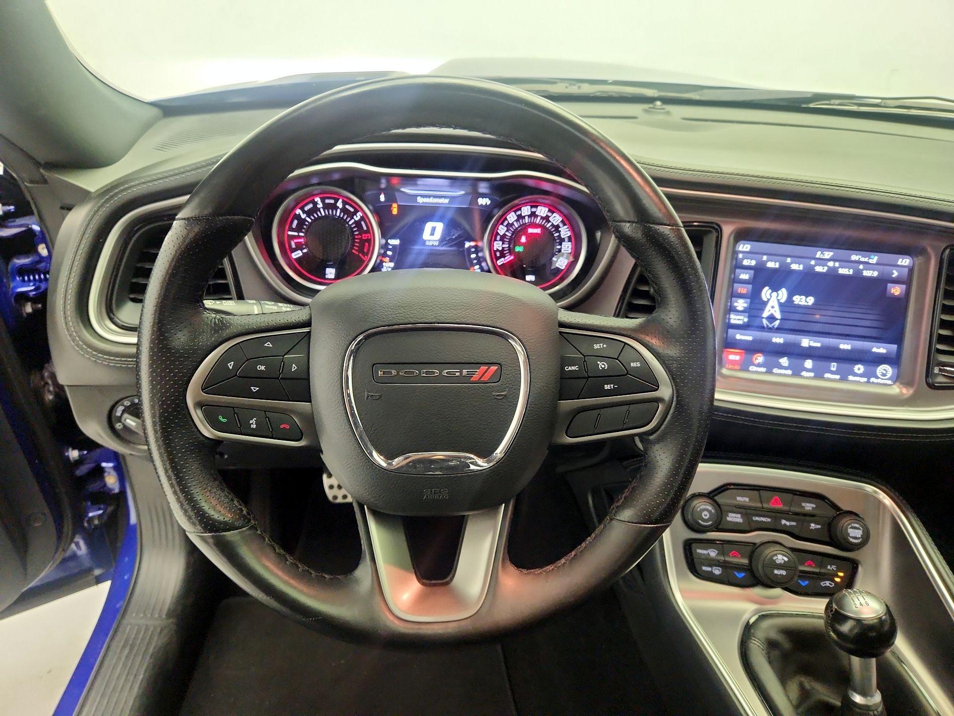 Thumbnail: 2021 Dodge Challenger - 10