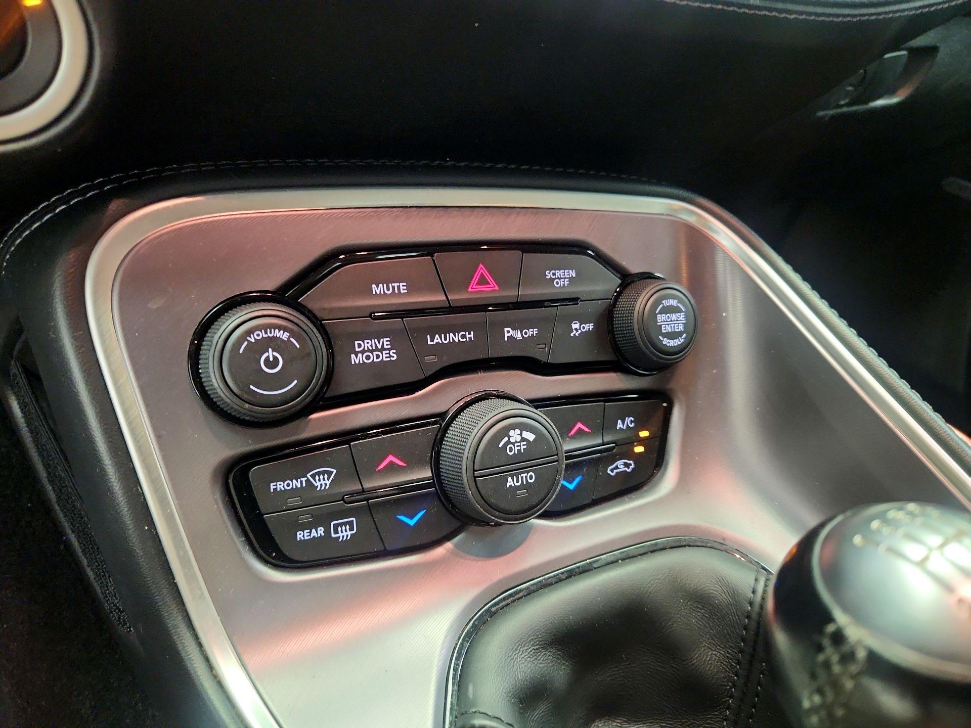 Thumbnail: 2021 Dodge Challenger - 16