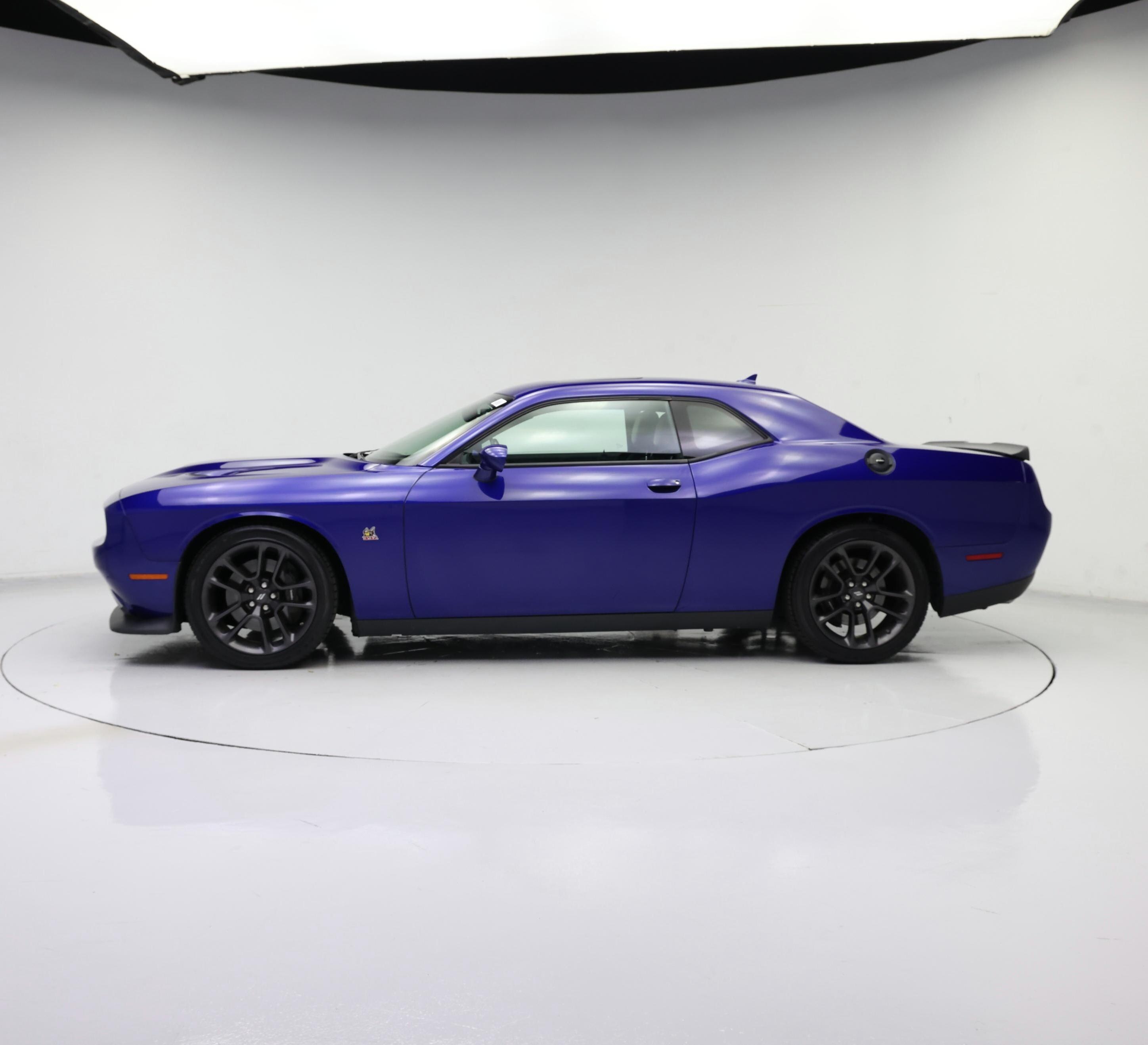Thumbnail: 2021 Dodge Challenger - 3