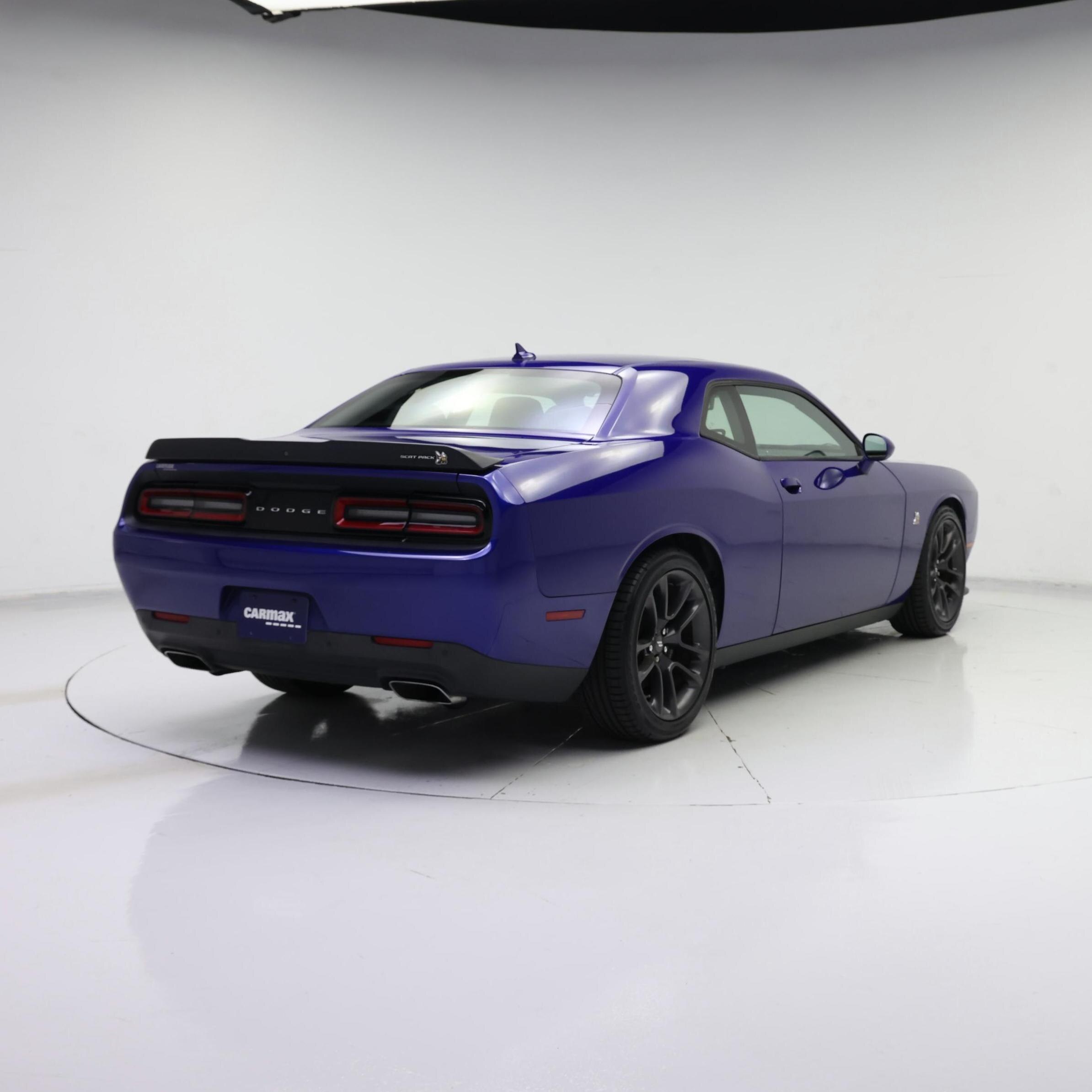 Thumbnail: 2021 Dodge Challenger - 8