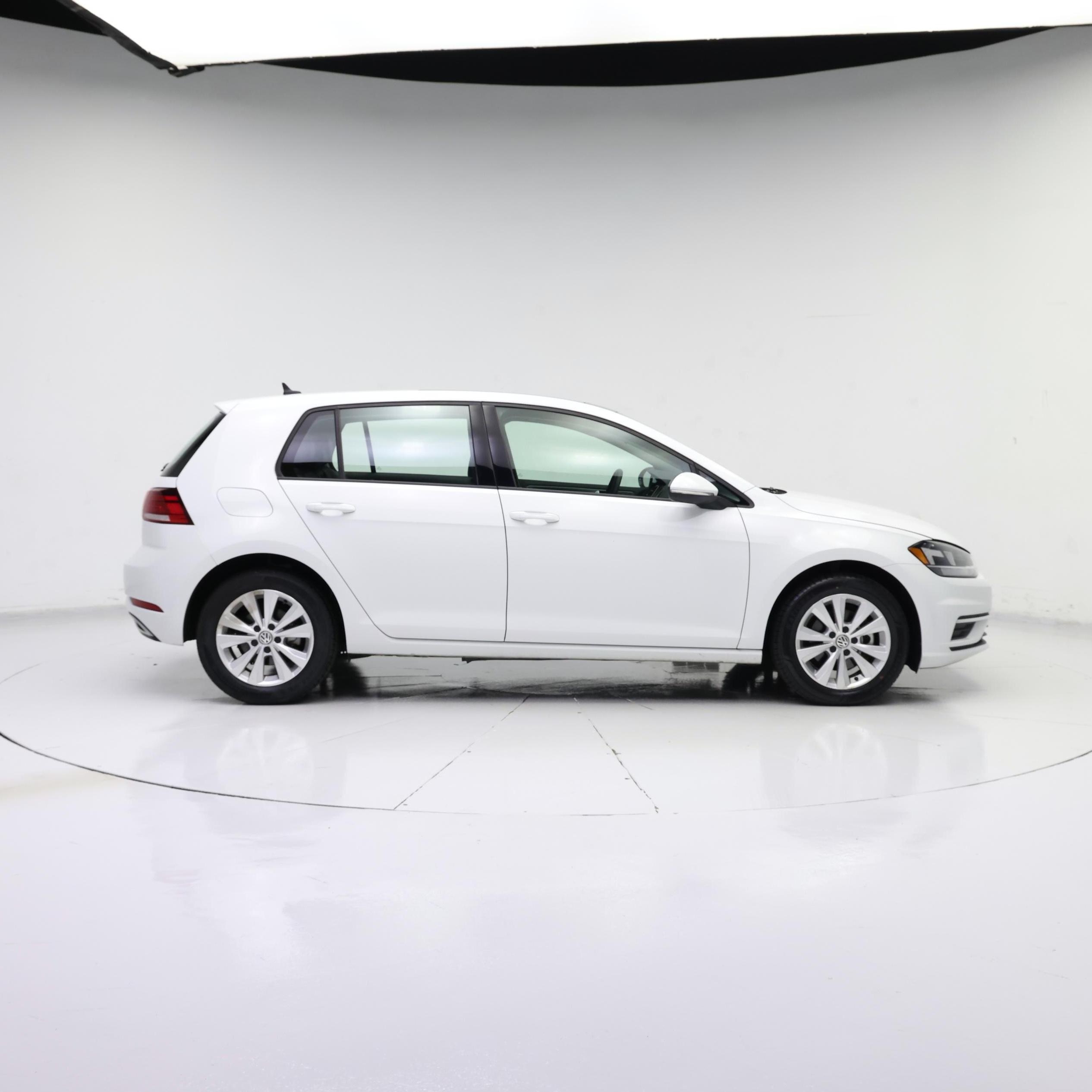 Thumbnail: 2021 Volkswagen Golf - 7