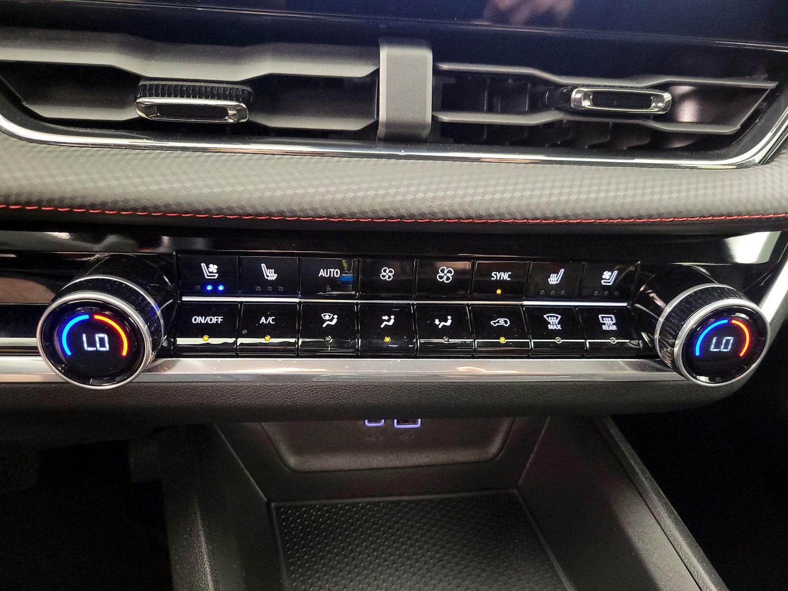 2026 Chevrolet Equinox RS - Photo 18