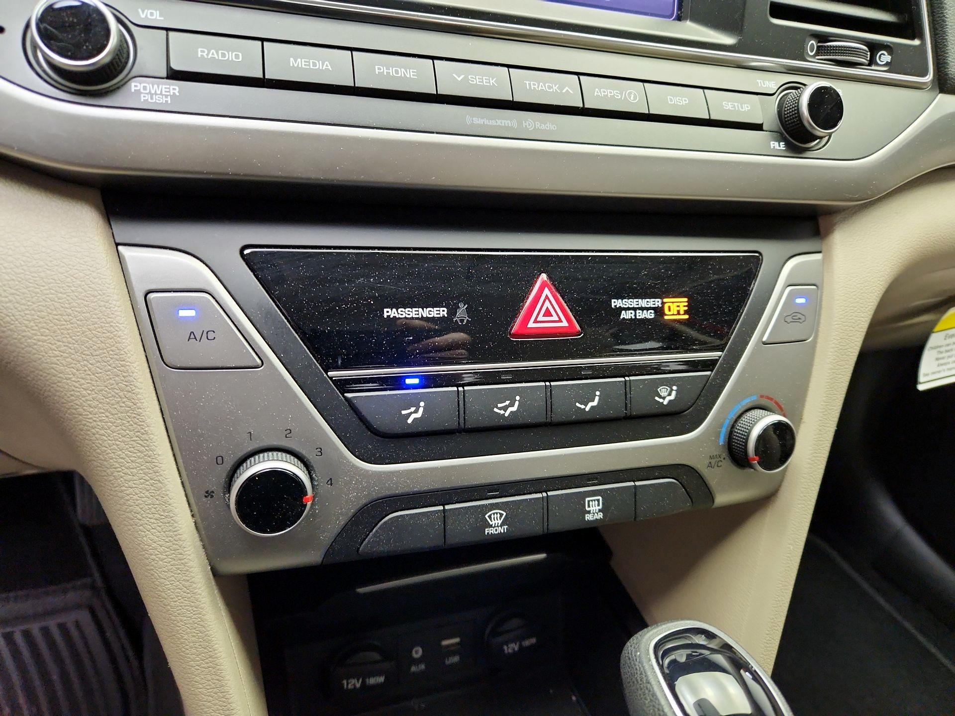 Thumbnail: 2018 Hyundai Elantra - 16