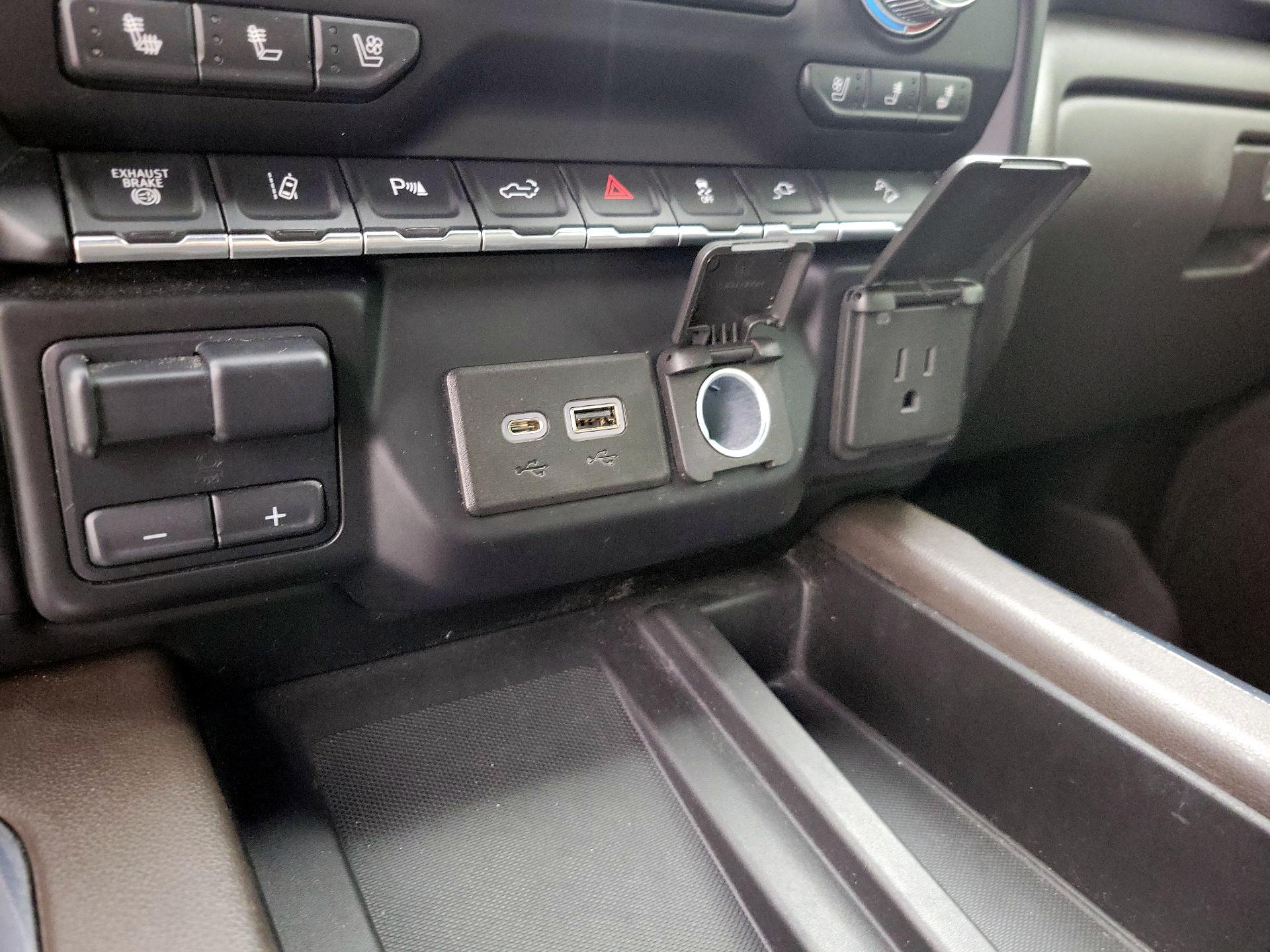 Thumbnail: 2020 GMC Sierra 2500 - 19