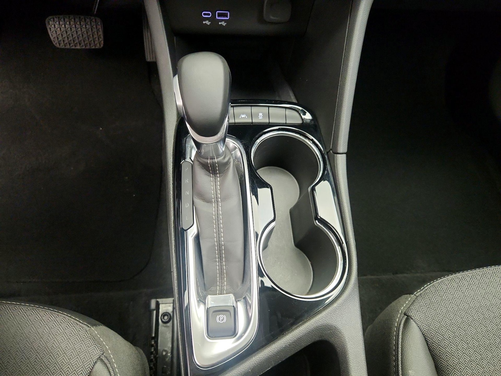 2025 Buick Encore GX Preferred - Photo 18