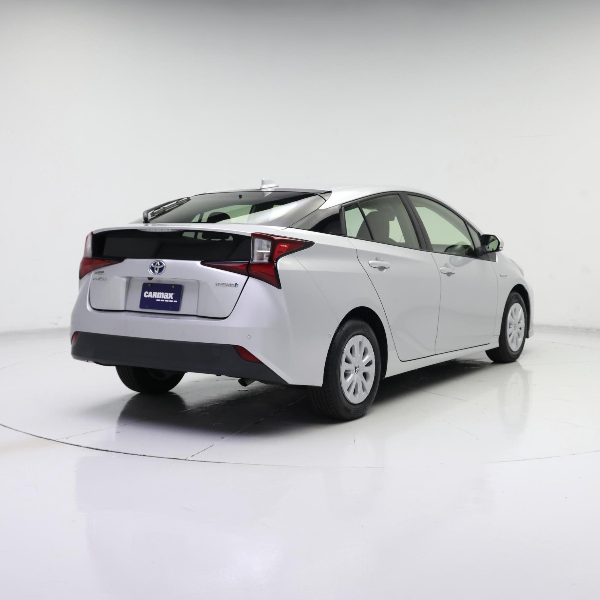 Thumbnail: 2021 Toyota Prius - 8