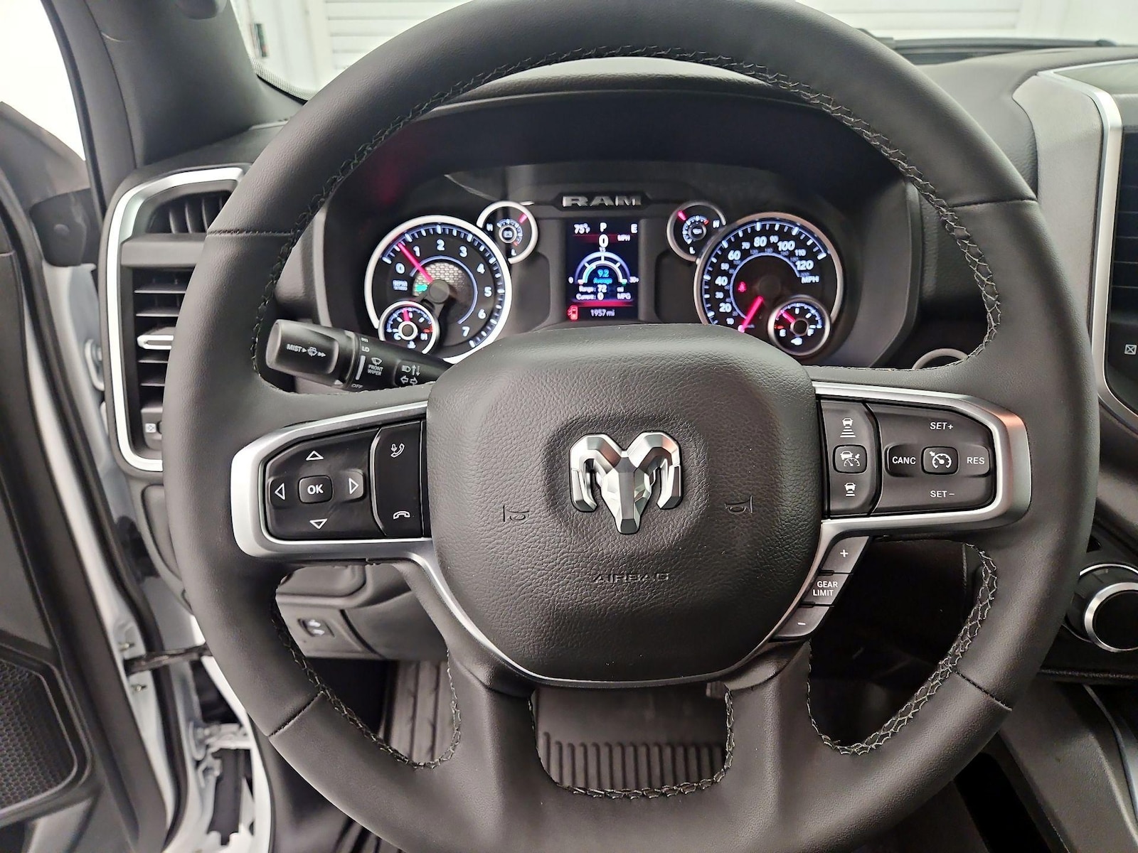 2025 RAM Ram 1500 Pickup Big Horn/Lone Star - Photo 11