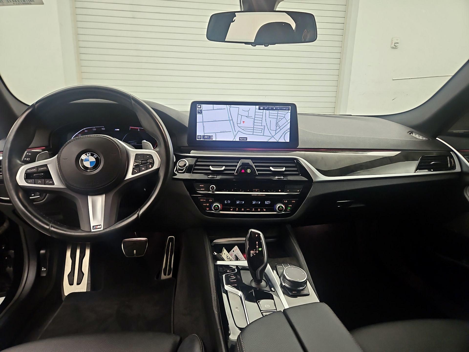 Thumbnail: 2023 BMW 5 Series - 9