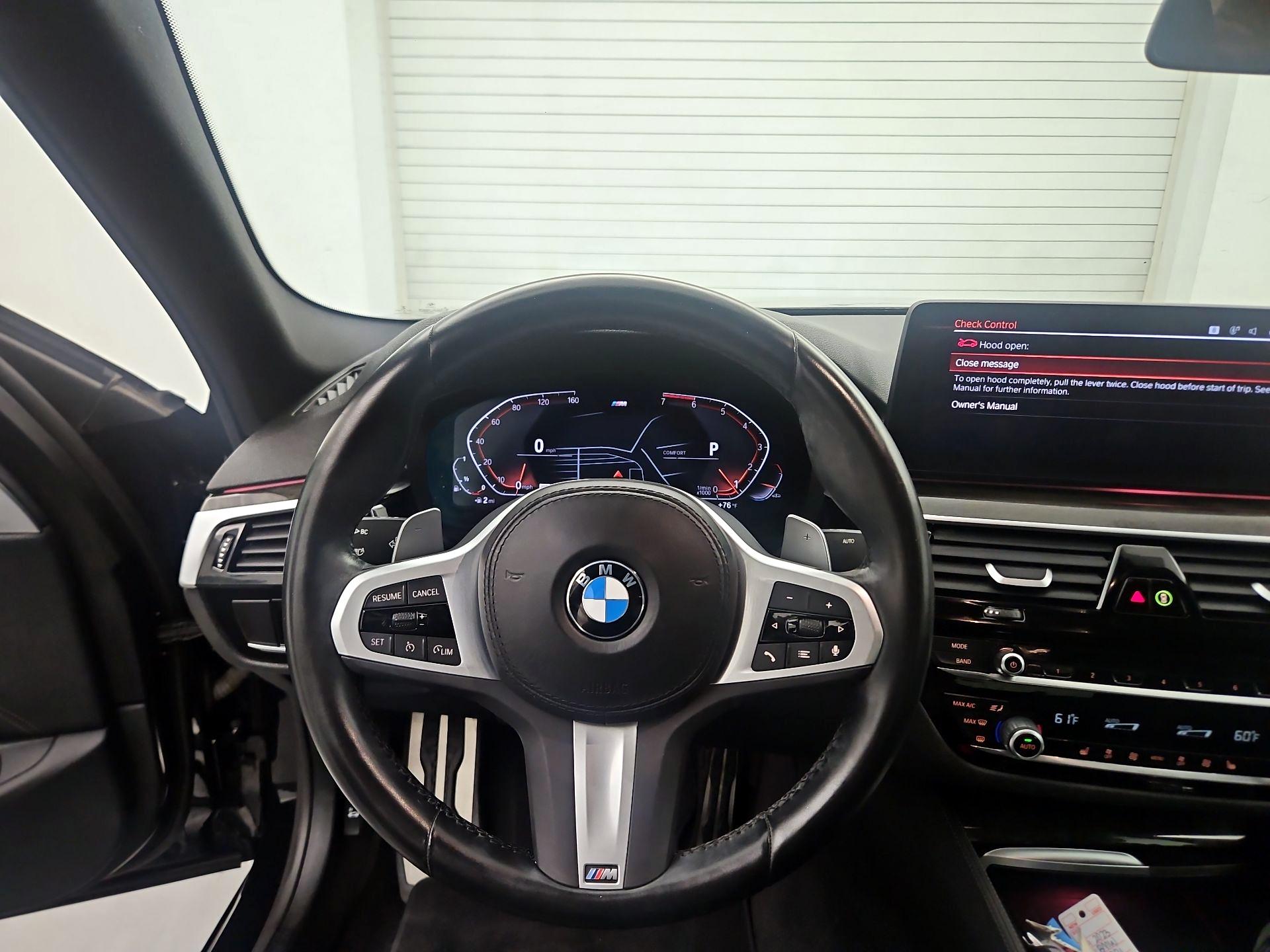 Thumbnail: 2023 BMW 5 Series - 10