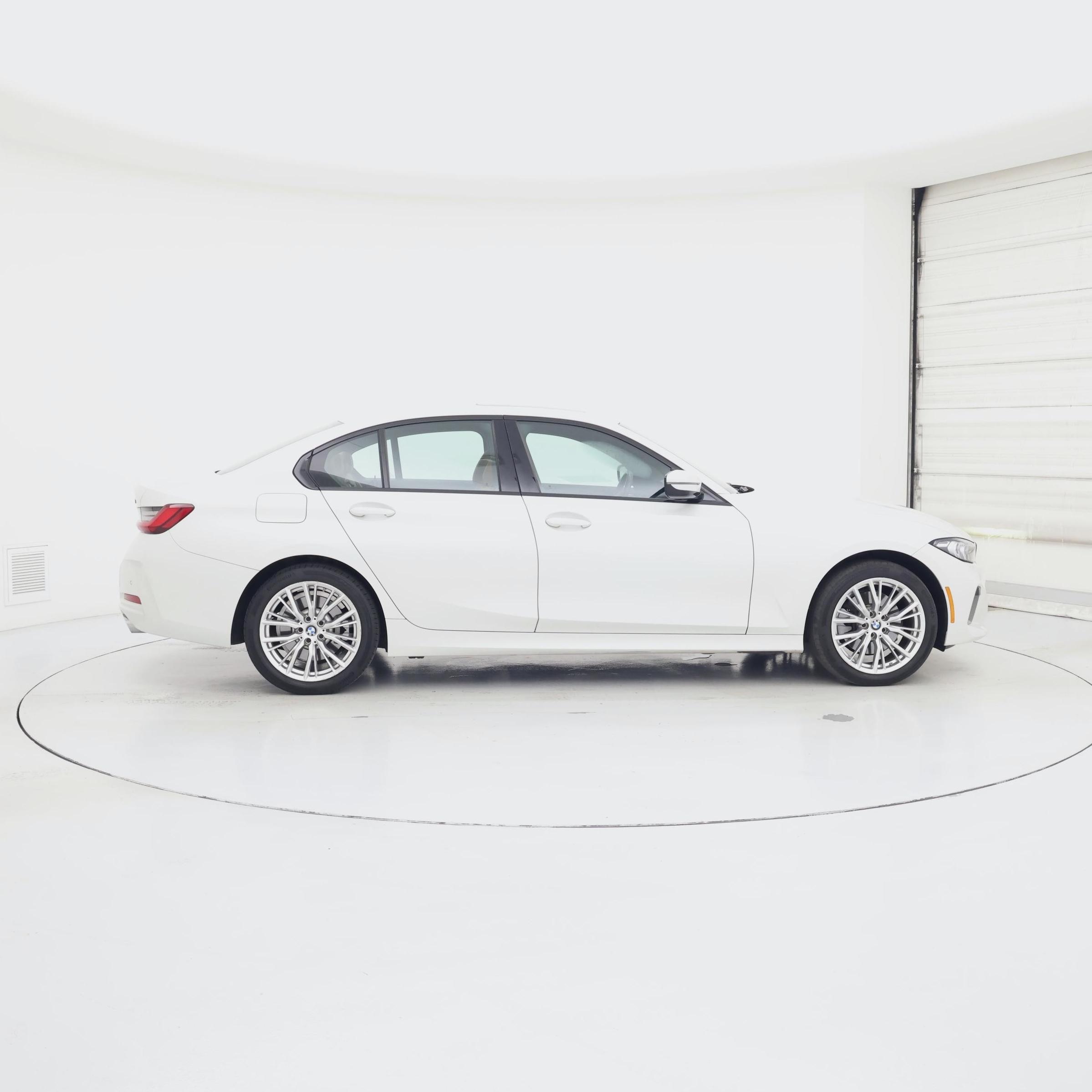 Thumbnail: 2023 BMW 3 Series - 7