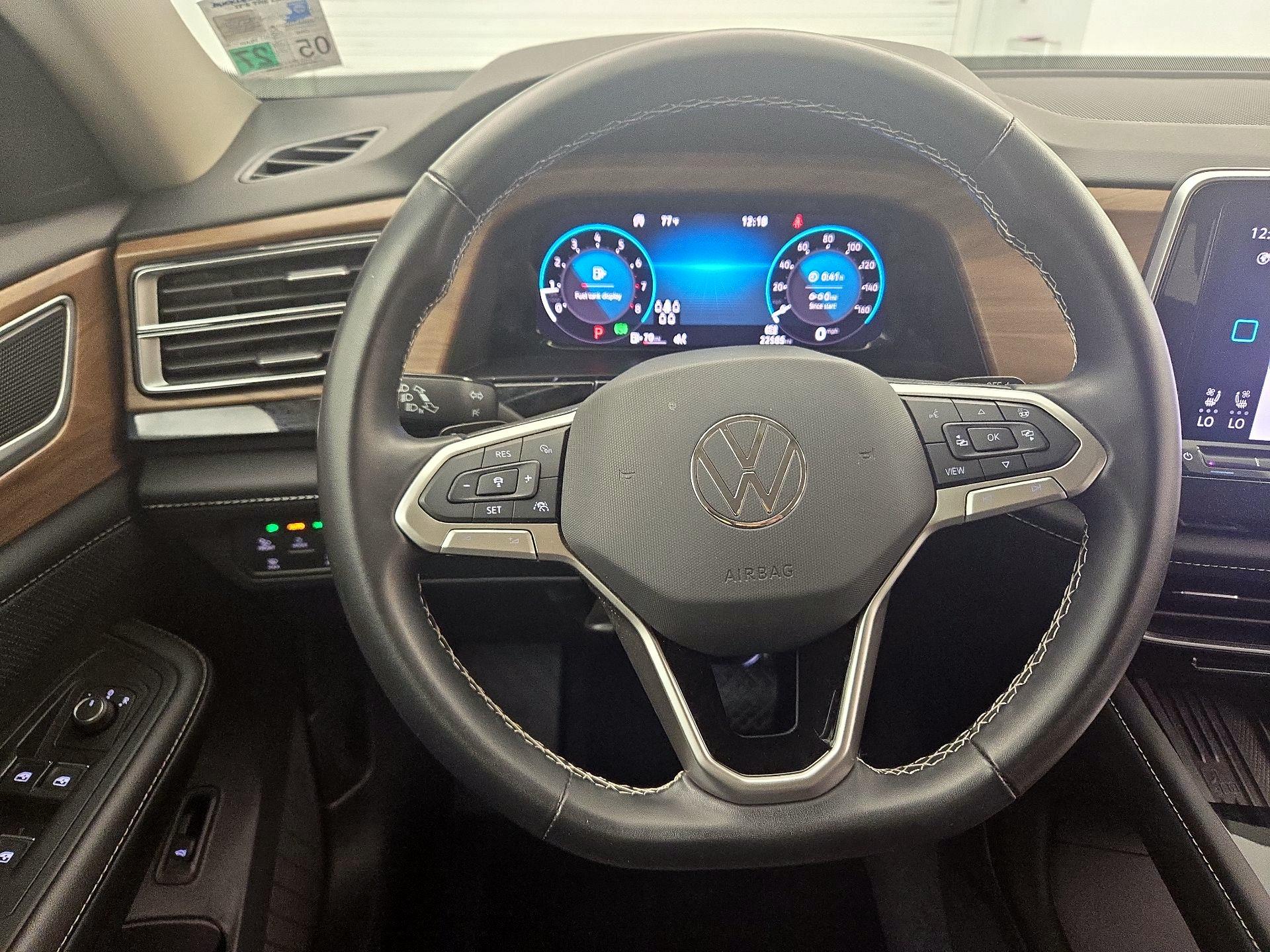 Thumbnail: 2025 Volkswagen Atlas - 10