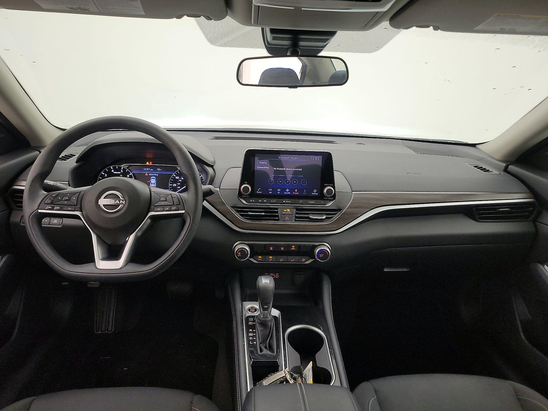 Thumbnail: 2023 Nissan Altima - 9