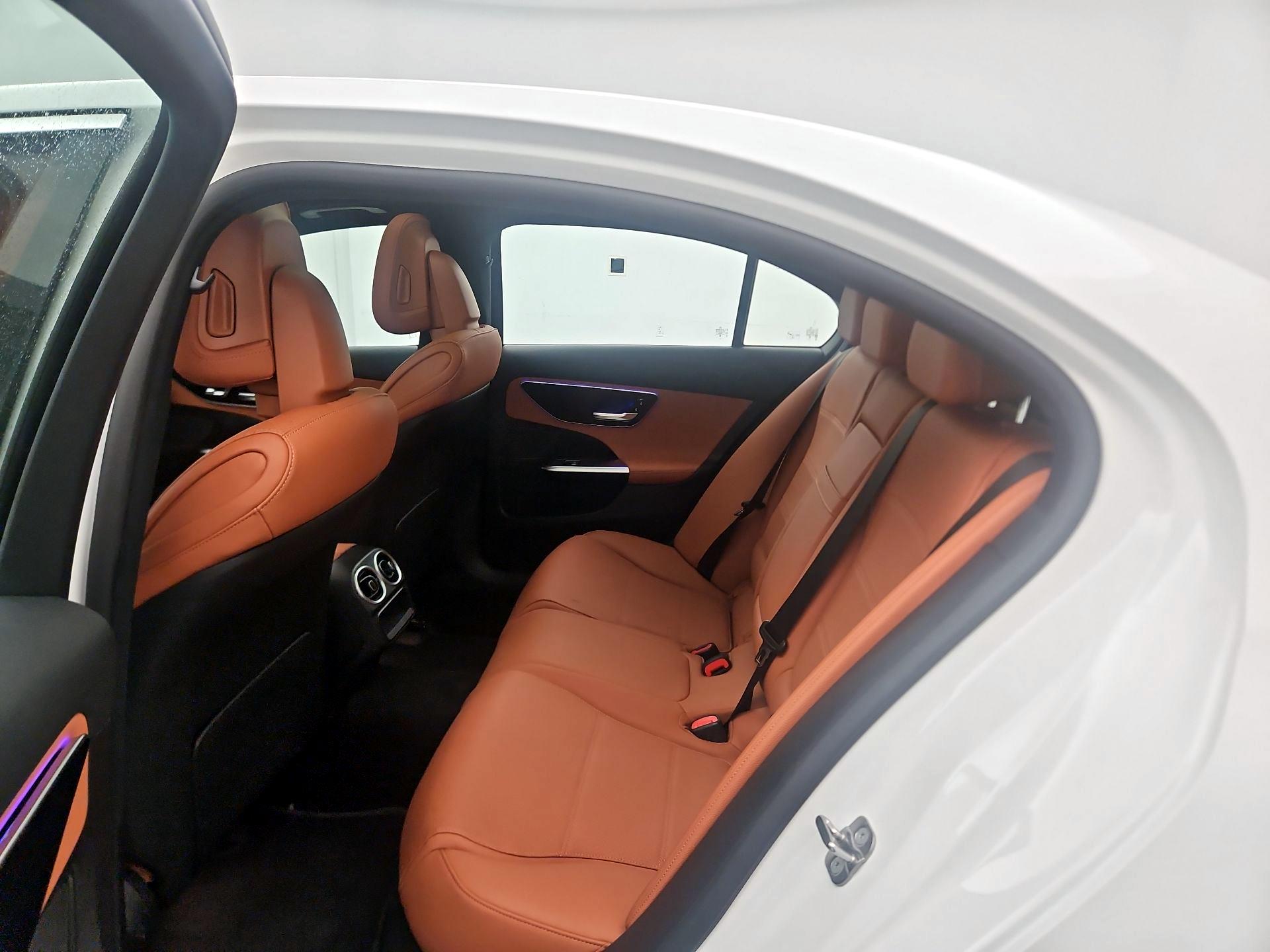 Thumbnail: 2025 Mercedes-Benz C-Class - 20