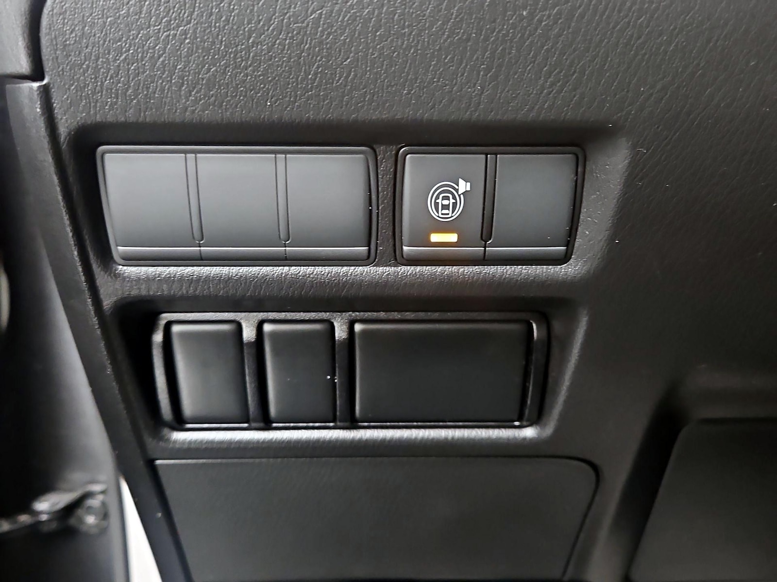 2023 Nissan Armada S - Photo 14