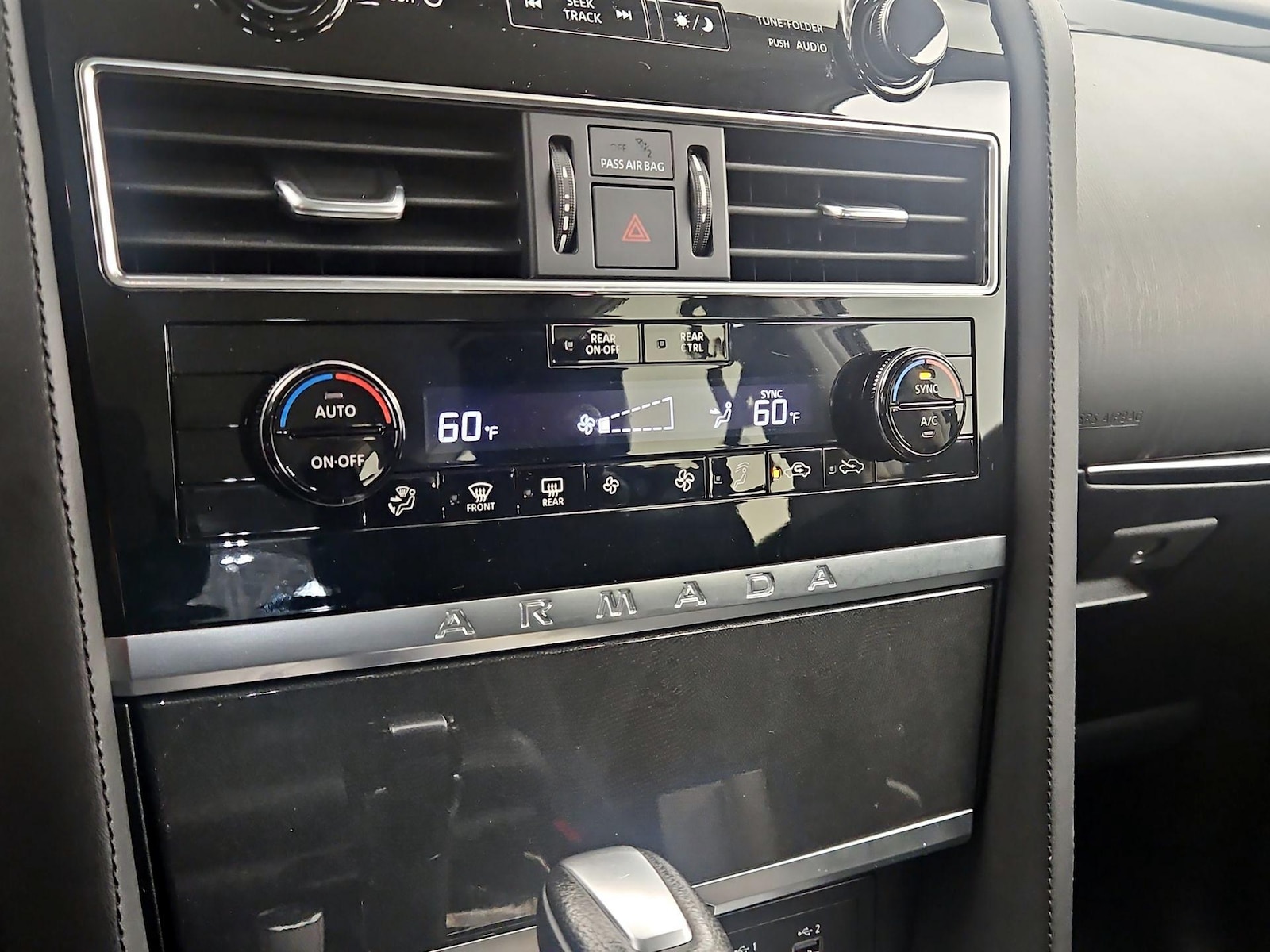 2023 Nissan Armada S - Photo 18