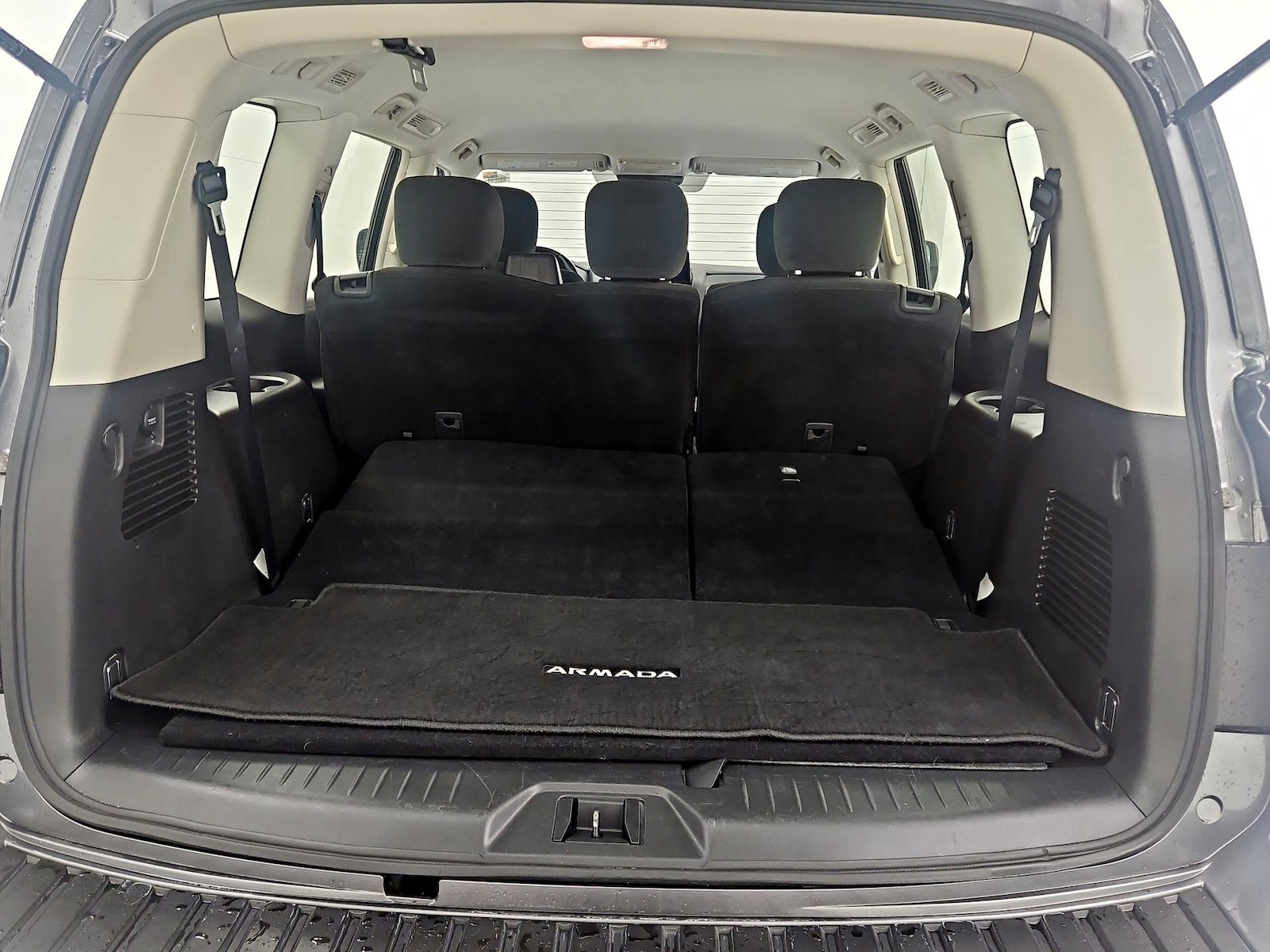 2023 Nissan Armada S - Photo 24