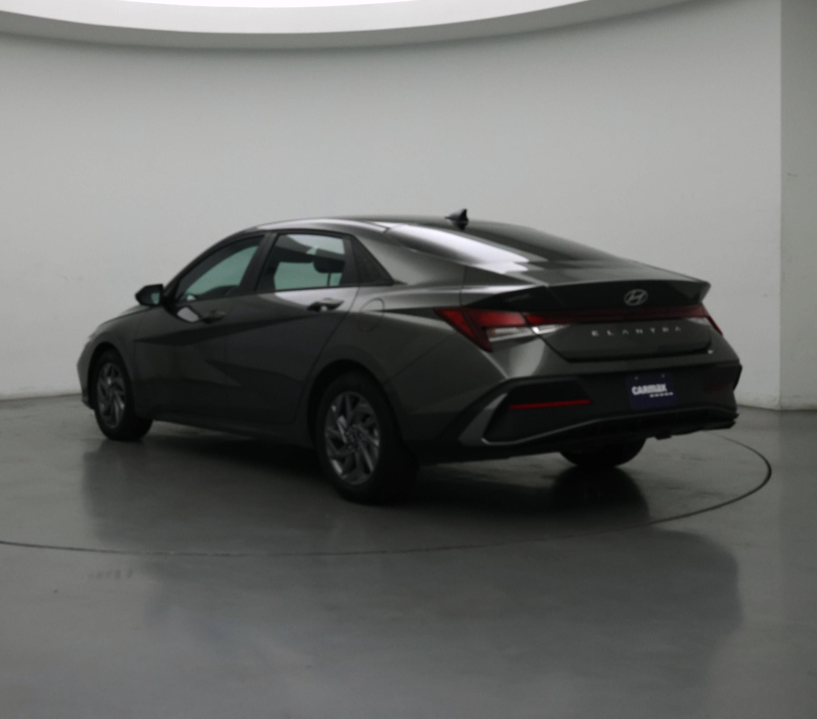 Thumbnail: 2024 Hyundai Elantra - 2