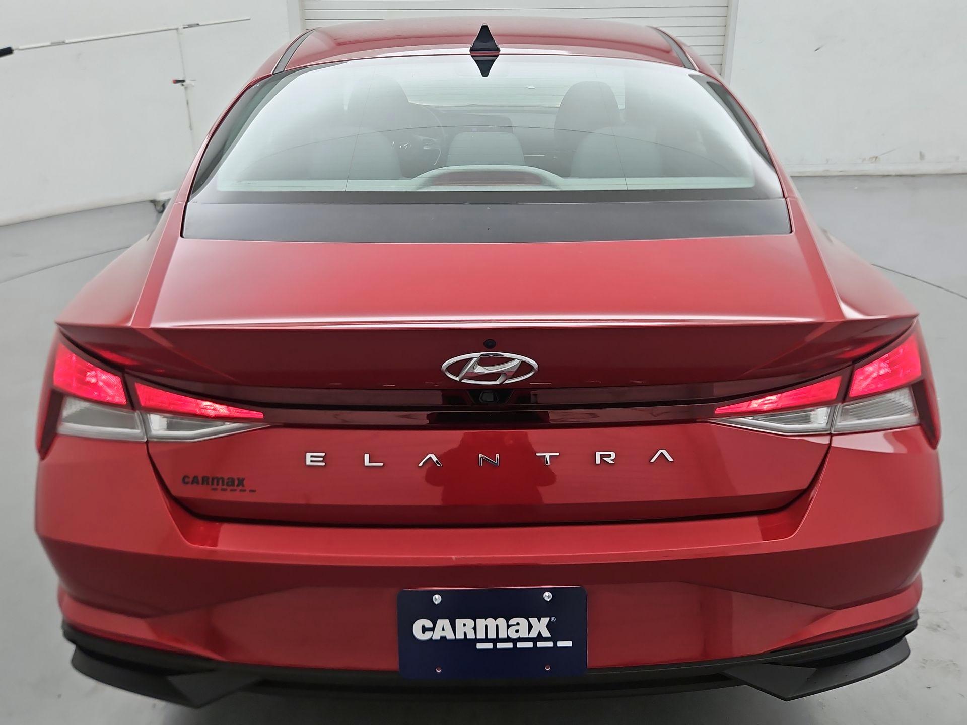Thumbnail: 2023 Hyundai Elantra - 6