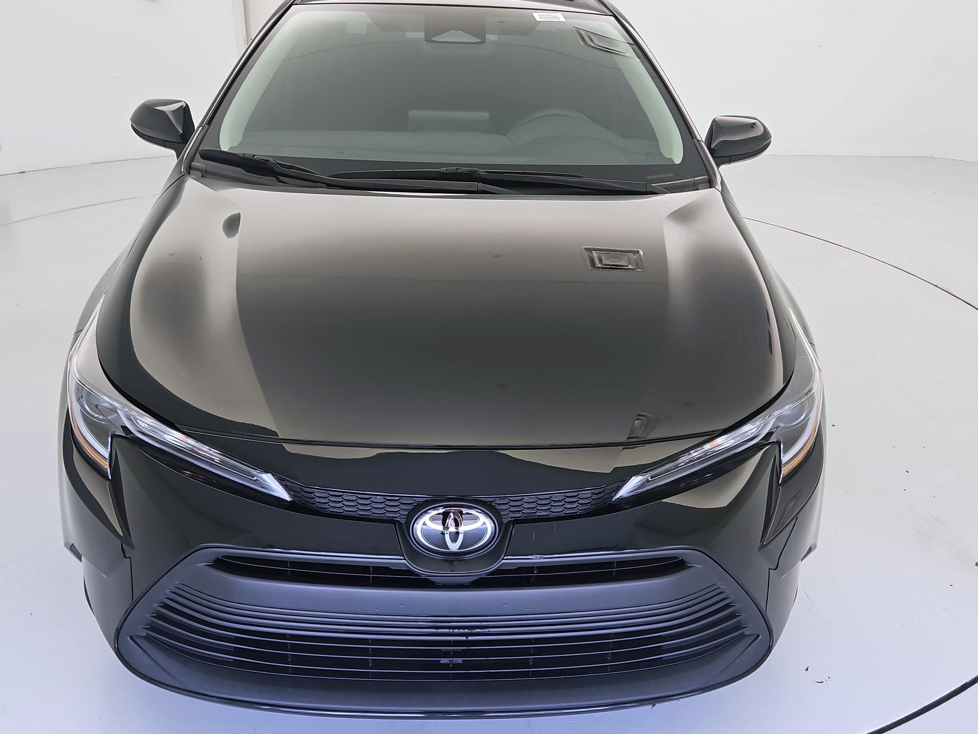 Thumbnail: 2025 Toyota Corolla - 2