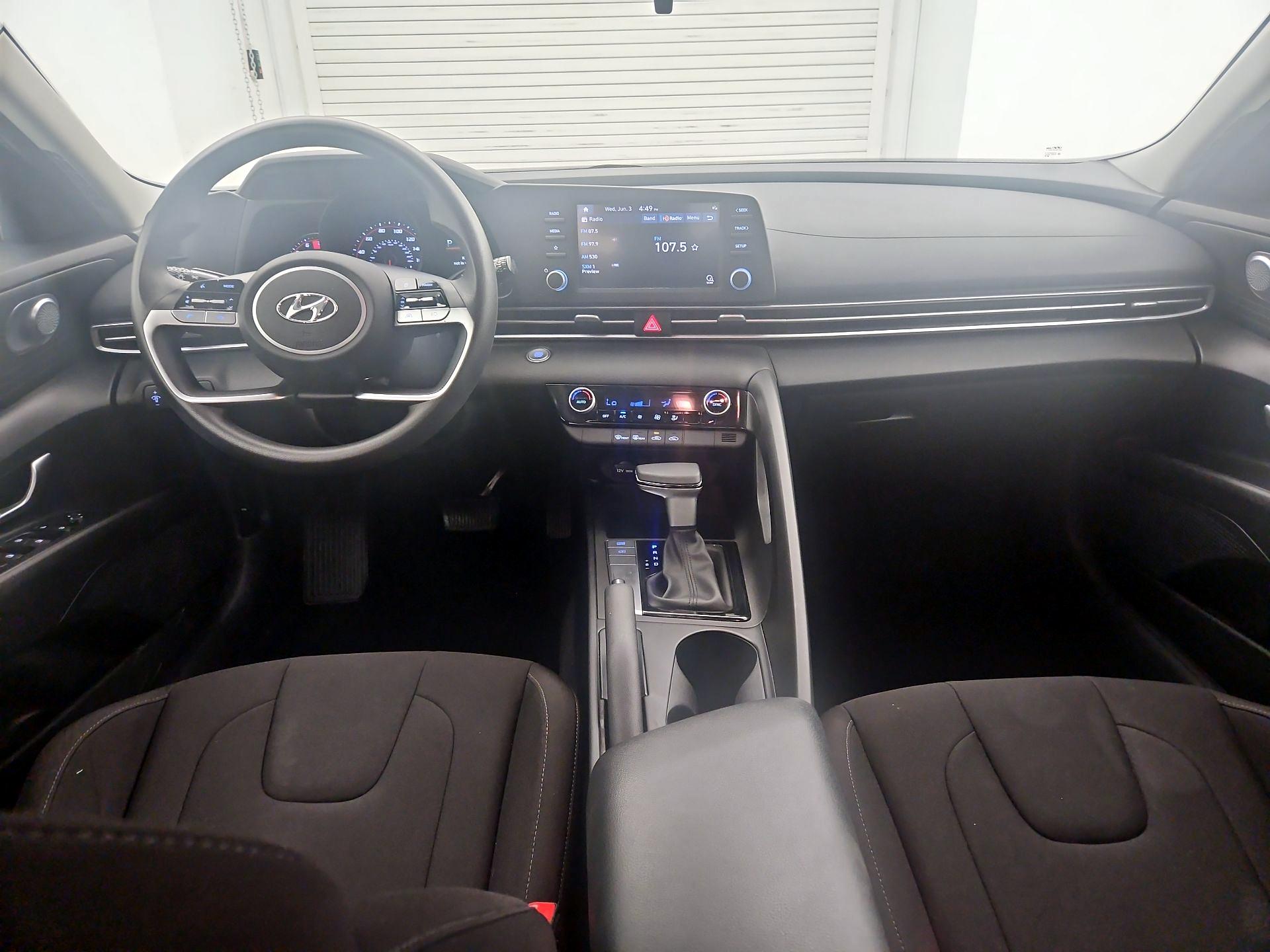Thumbnail: 2023 Hyundai Elantra - 9
