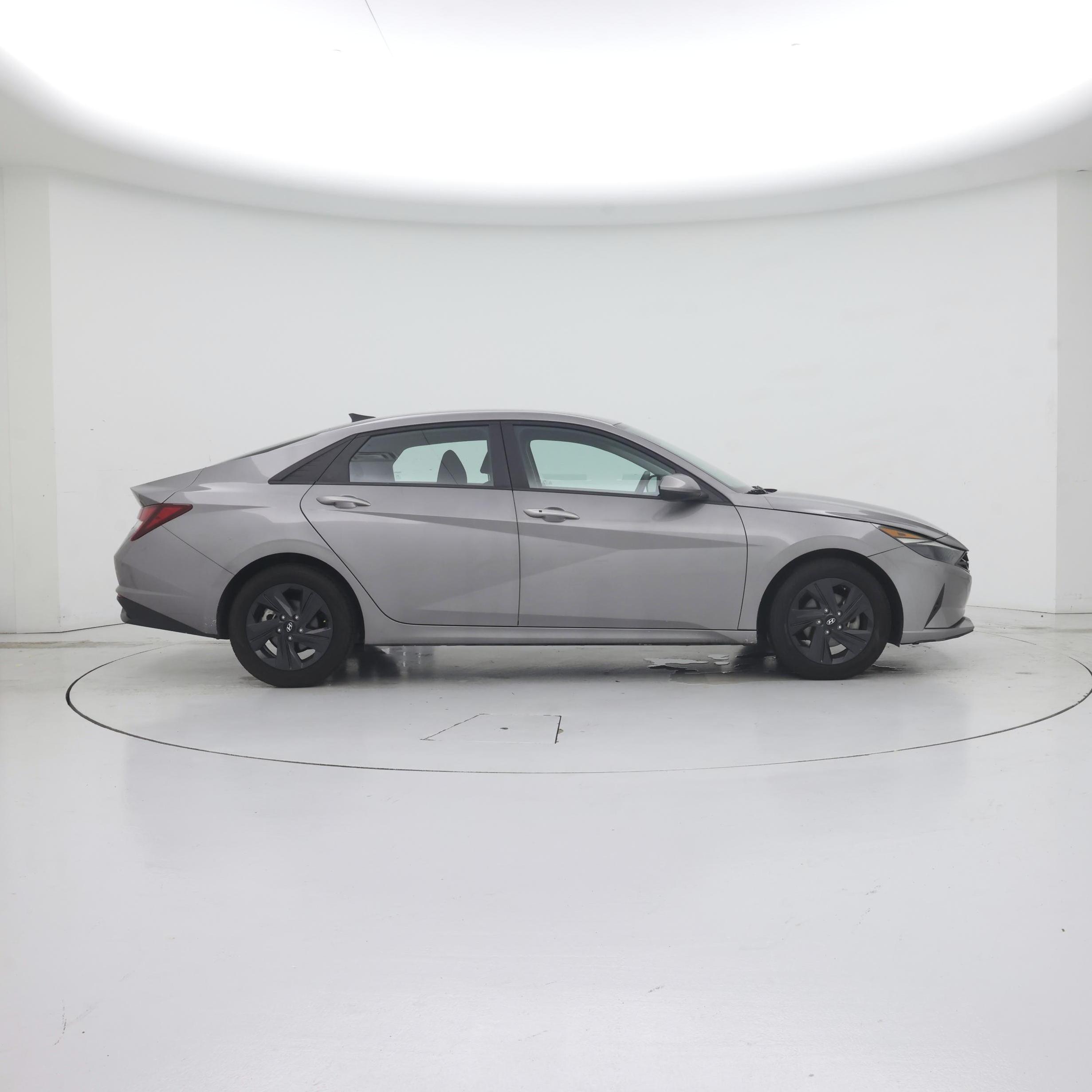 Thumbnail: 2023 Hyundai Elantra - 7