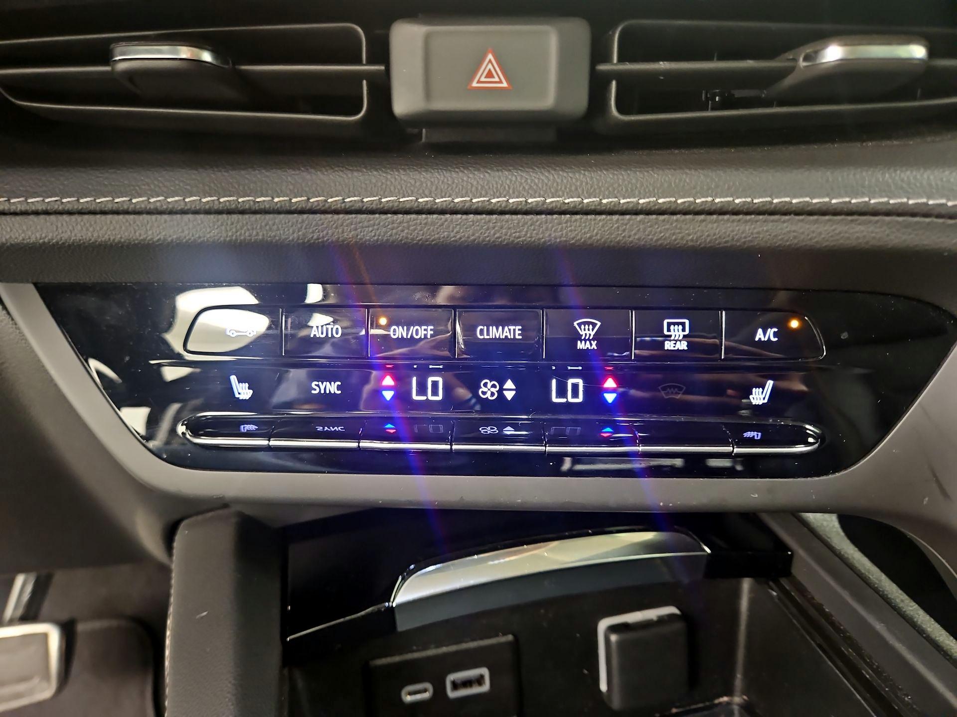 Thumbnail: 2023 Buick Envision - 15