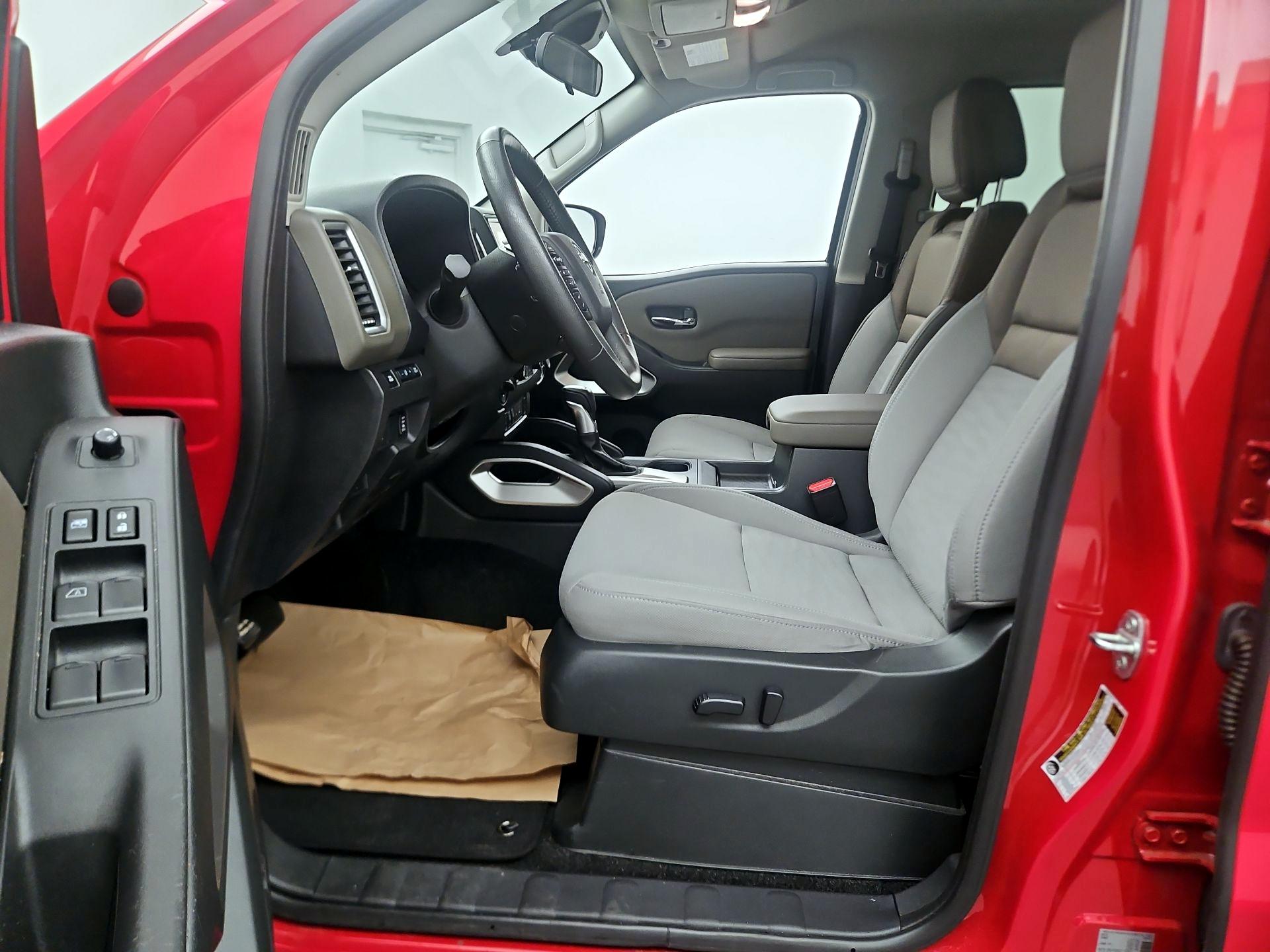 Thumbnail: 2024 Nissan Frontier - 9