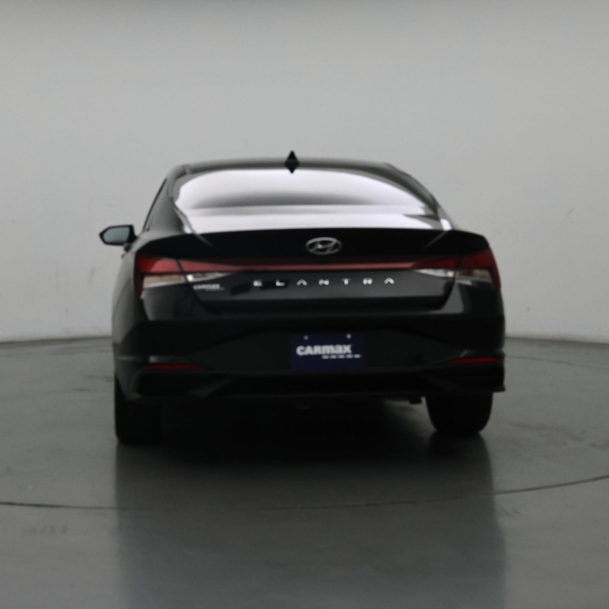 Thumbnail: 2023 Hyundai Elantra - 6