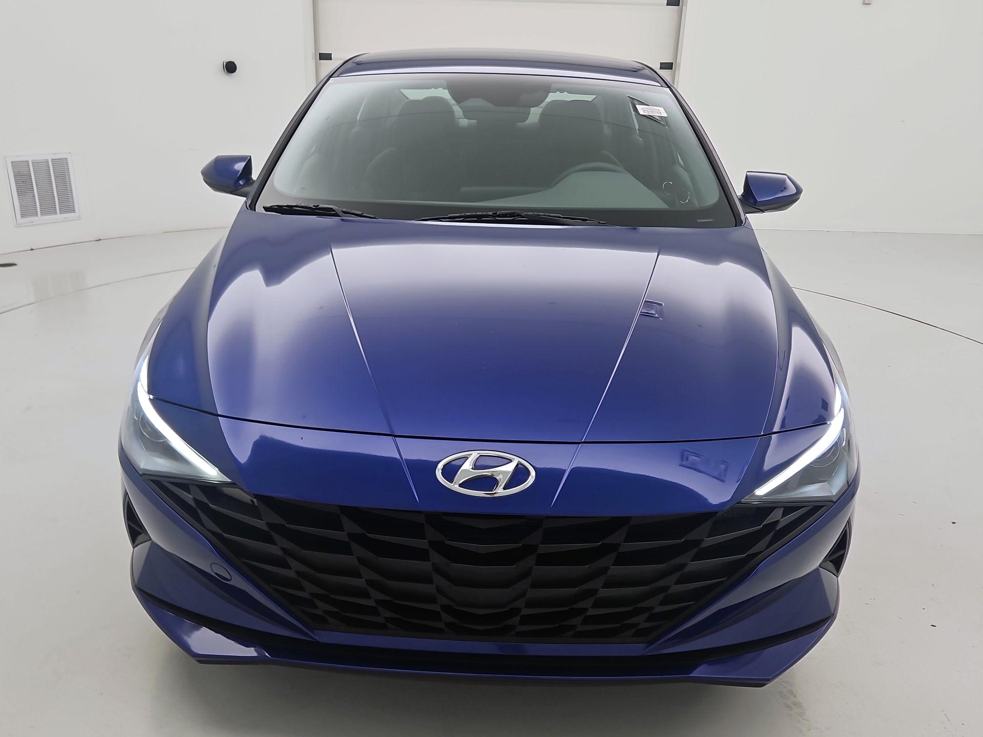 Thumbnail: 2023 Hyundai Elantra - 2