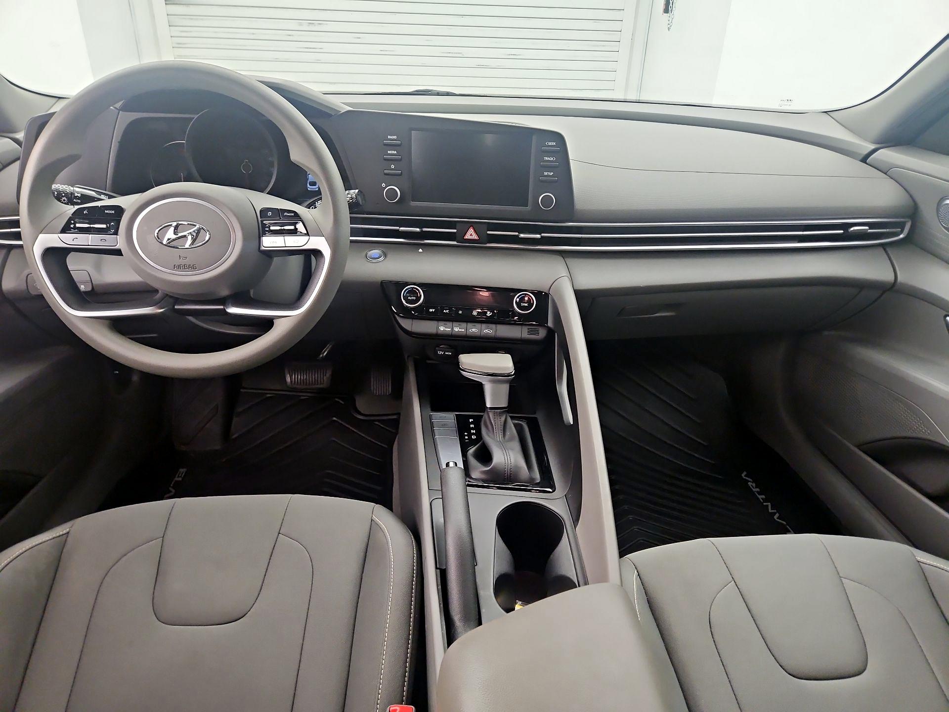 Thumbnail: 2023 Hyundai Elantra - 8