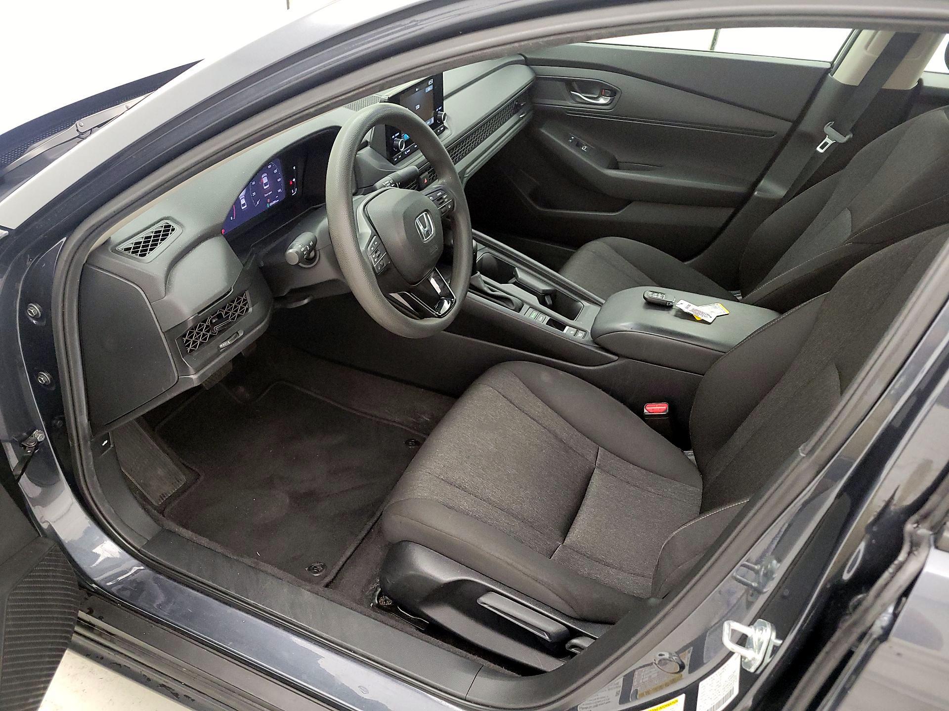 Thumbnail: 2025 Honda Accord - 11