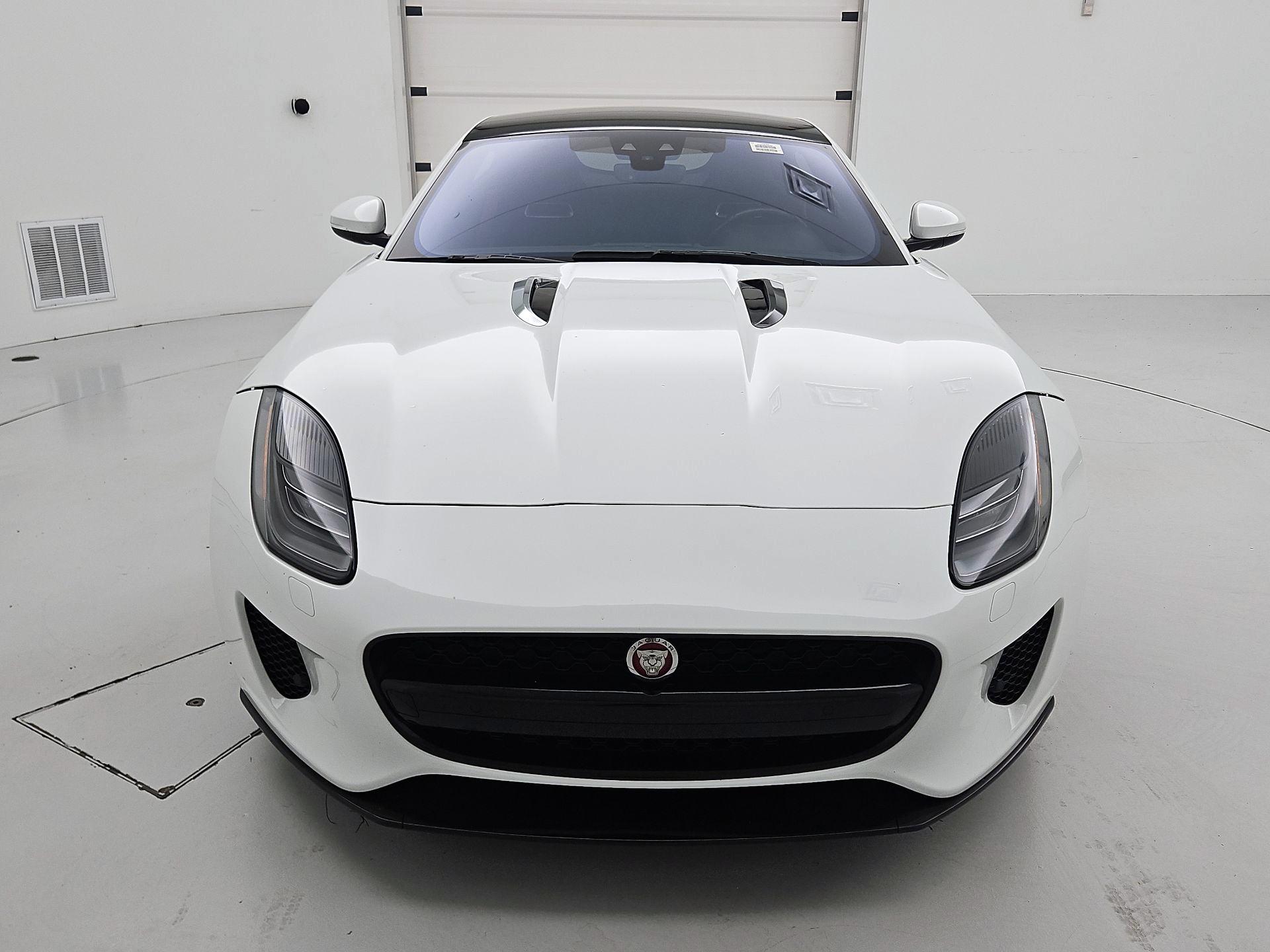 Thumbnail: 2020 Jaguar F-Type - 2