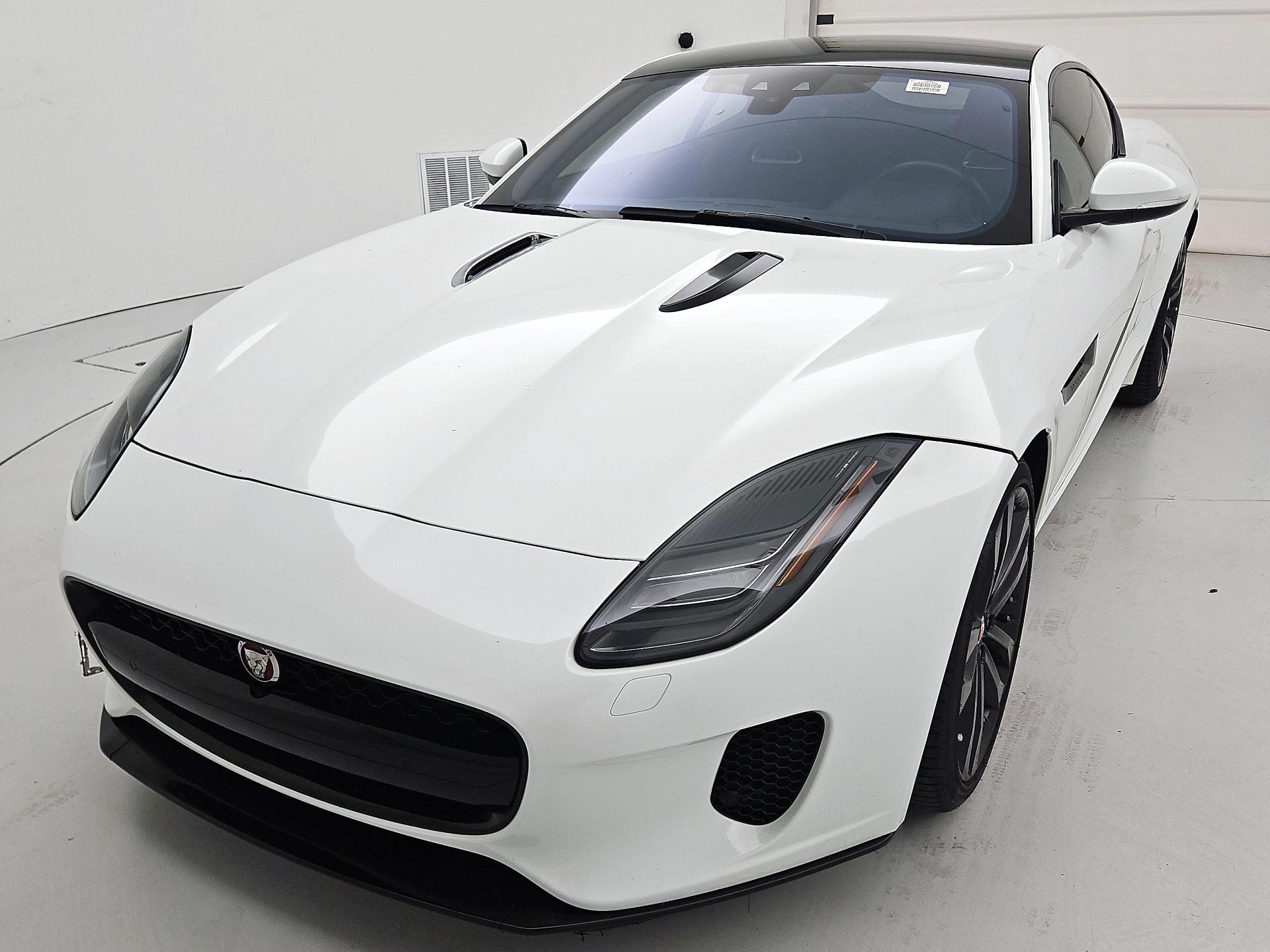Thumbnail: 2020 Jaguar F-Type - 3