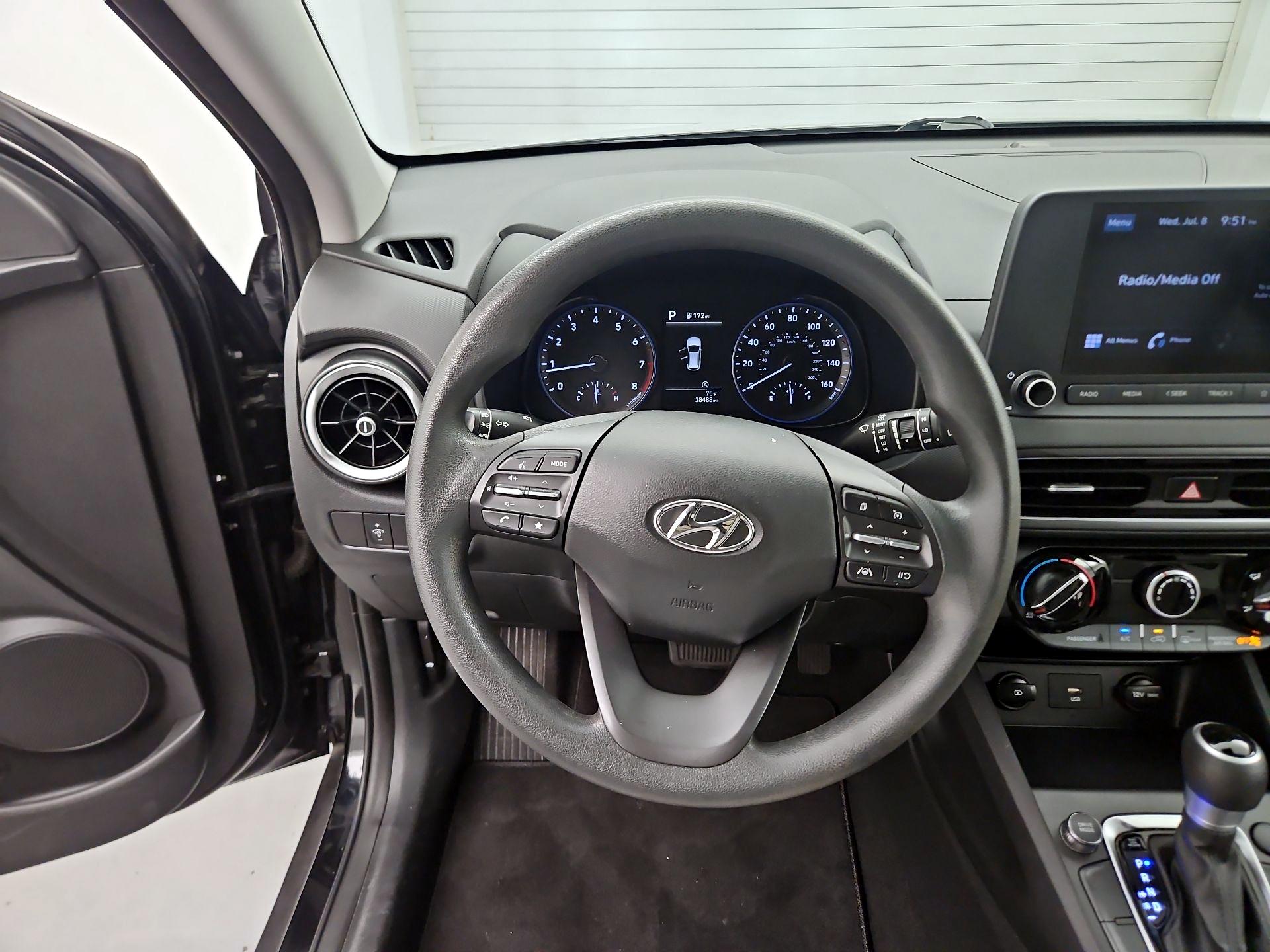 Thumbnail: 2022 Hyundai Kona - 10