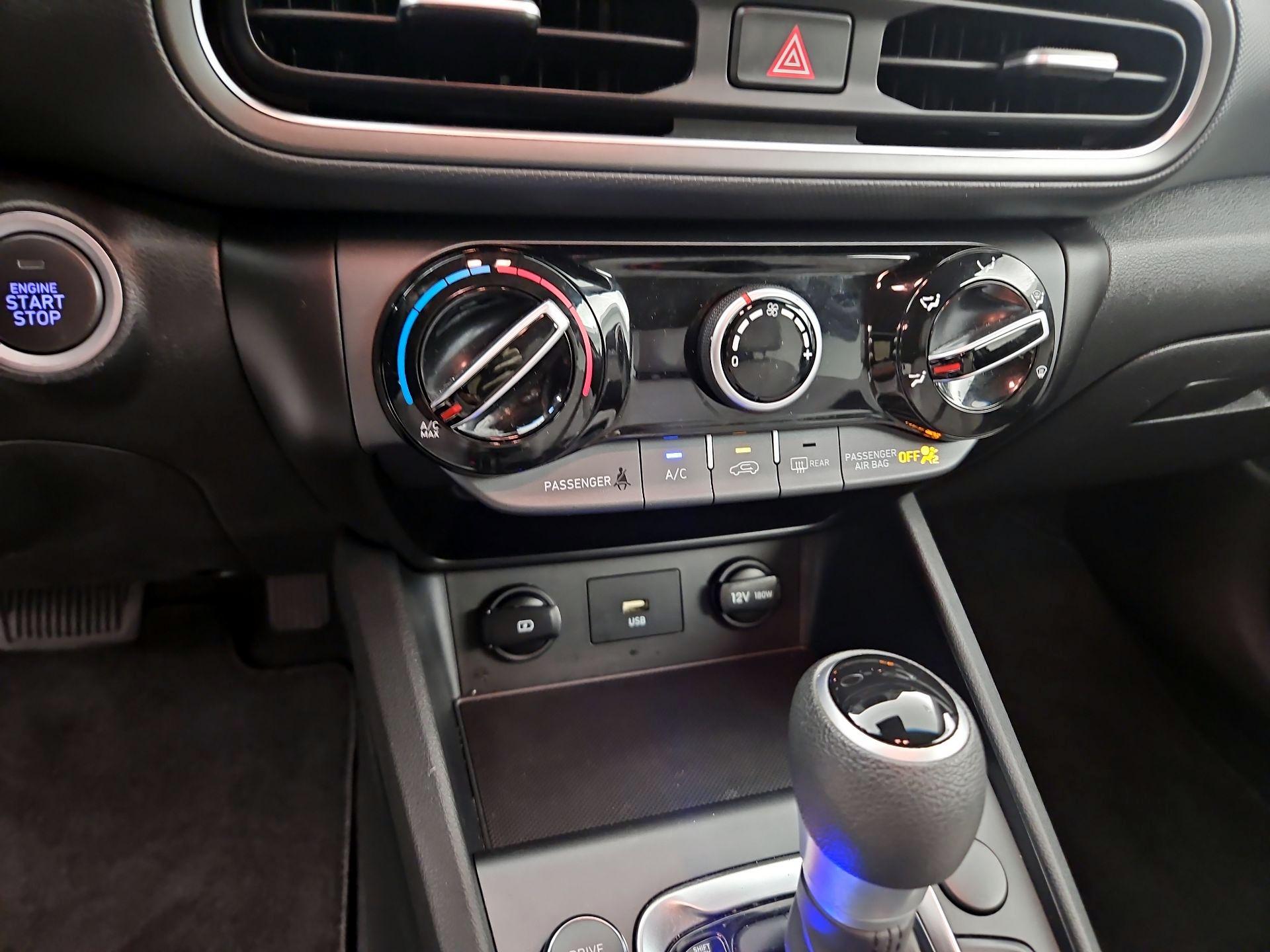 Thumbnail: 2022 Hyundai Kona - 16