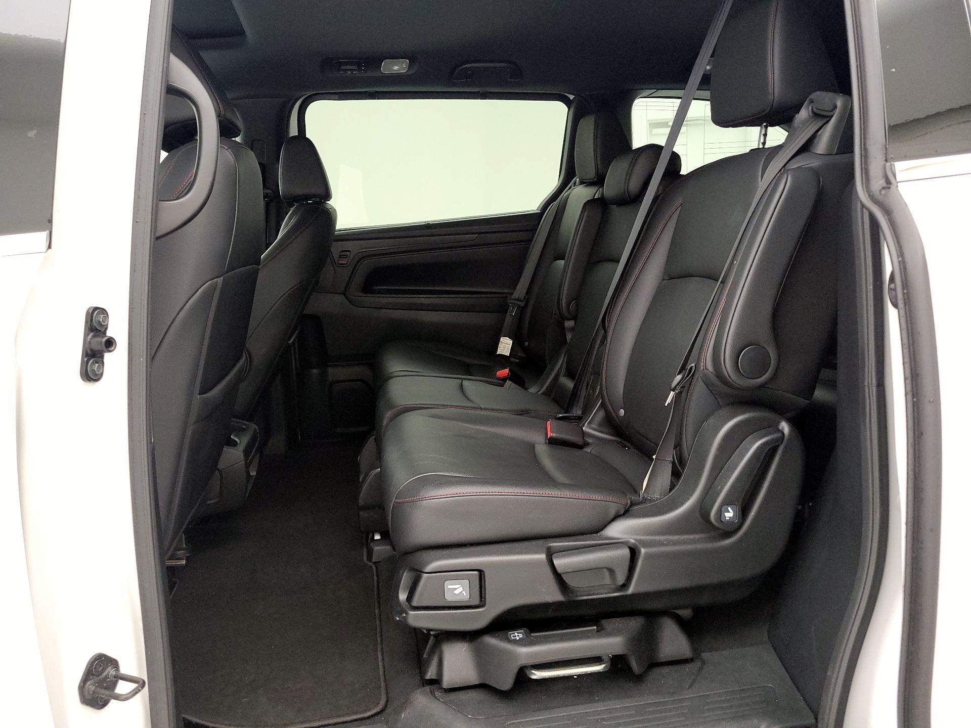 Thumbnail: 2025 Honda Odyssey - 19